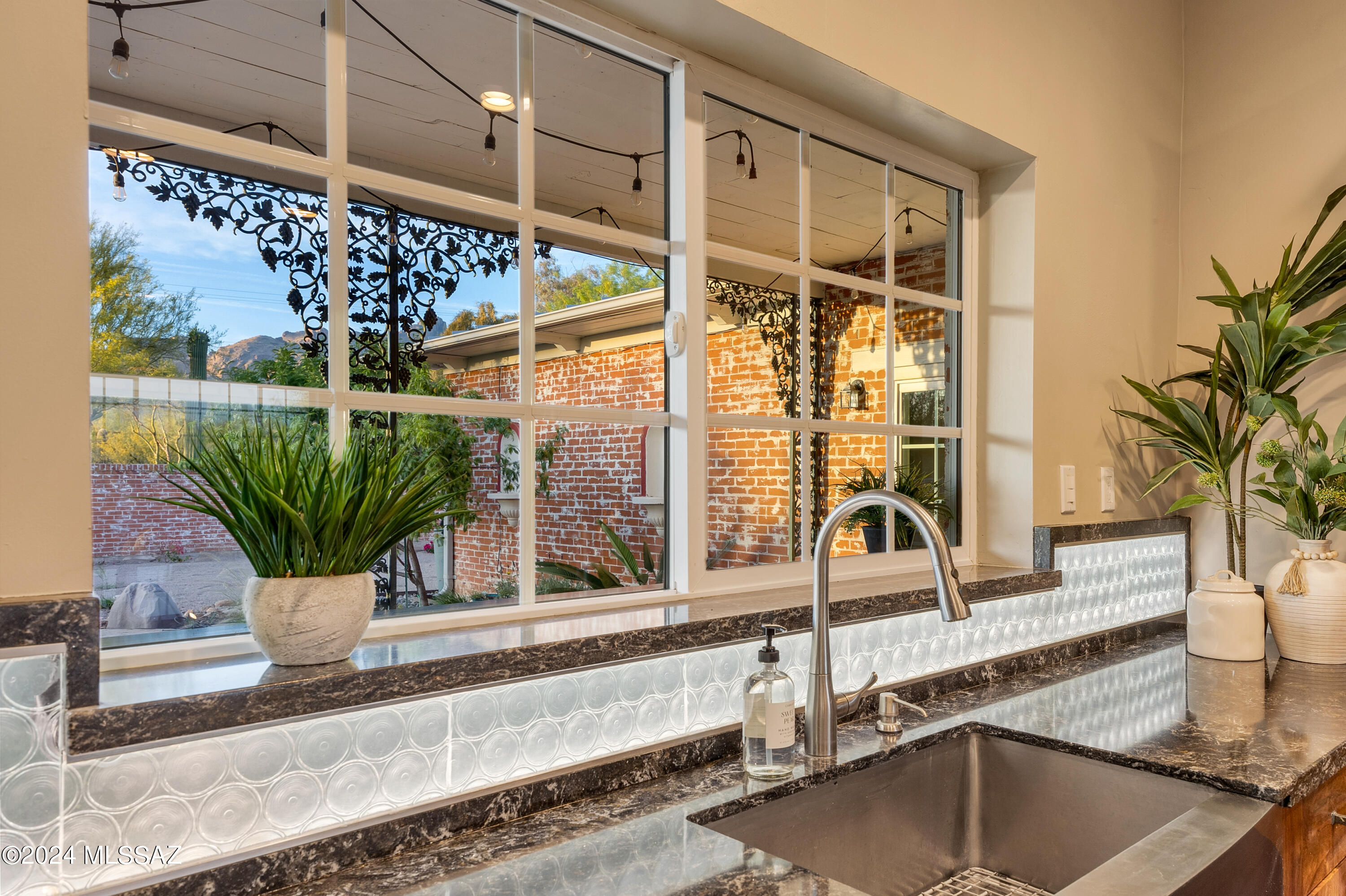 Catalina Foothills Estates NO. 5 - Residential
