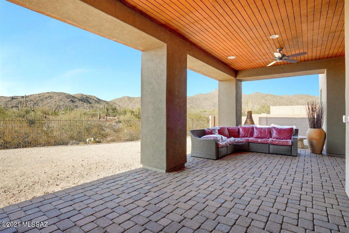 Boulder Bridge Pass At Dove Mountain SQ20132910078 - Residential