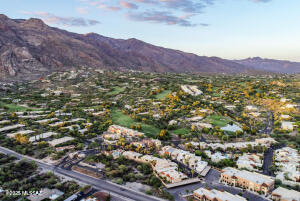 El Diamante II (1-40) - Residential