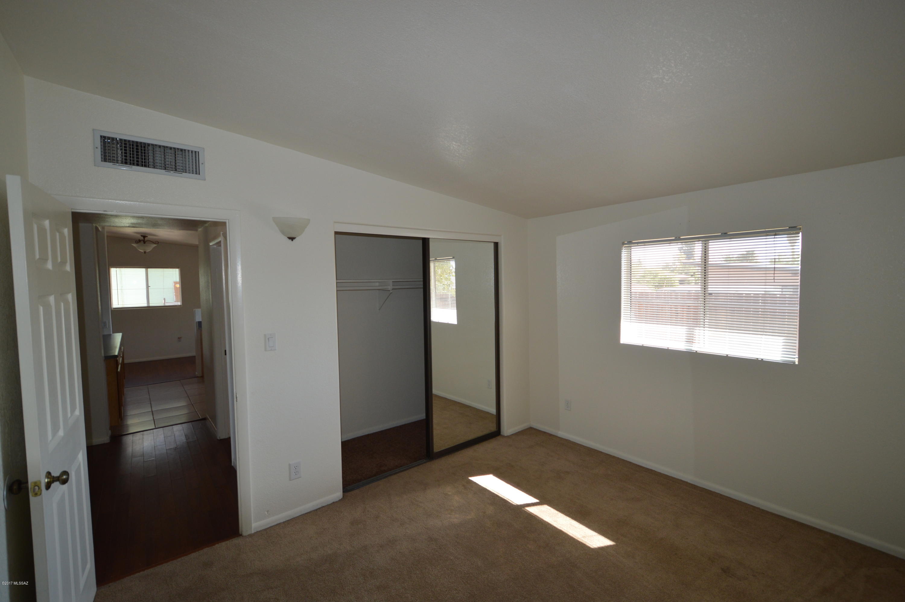 Pueblo Gardens - Residential Lease