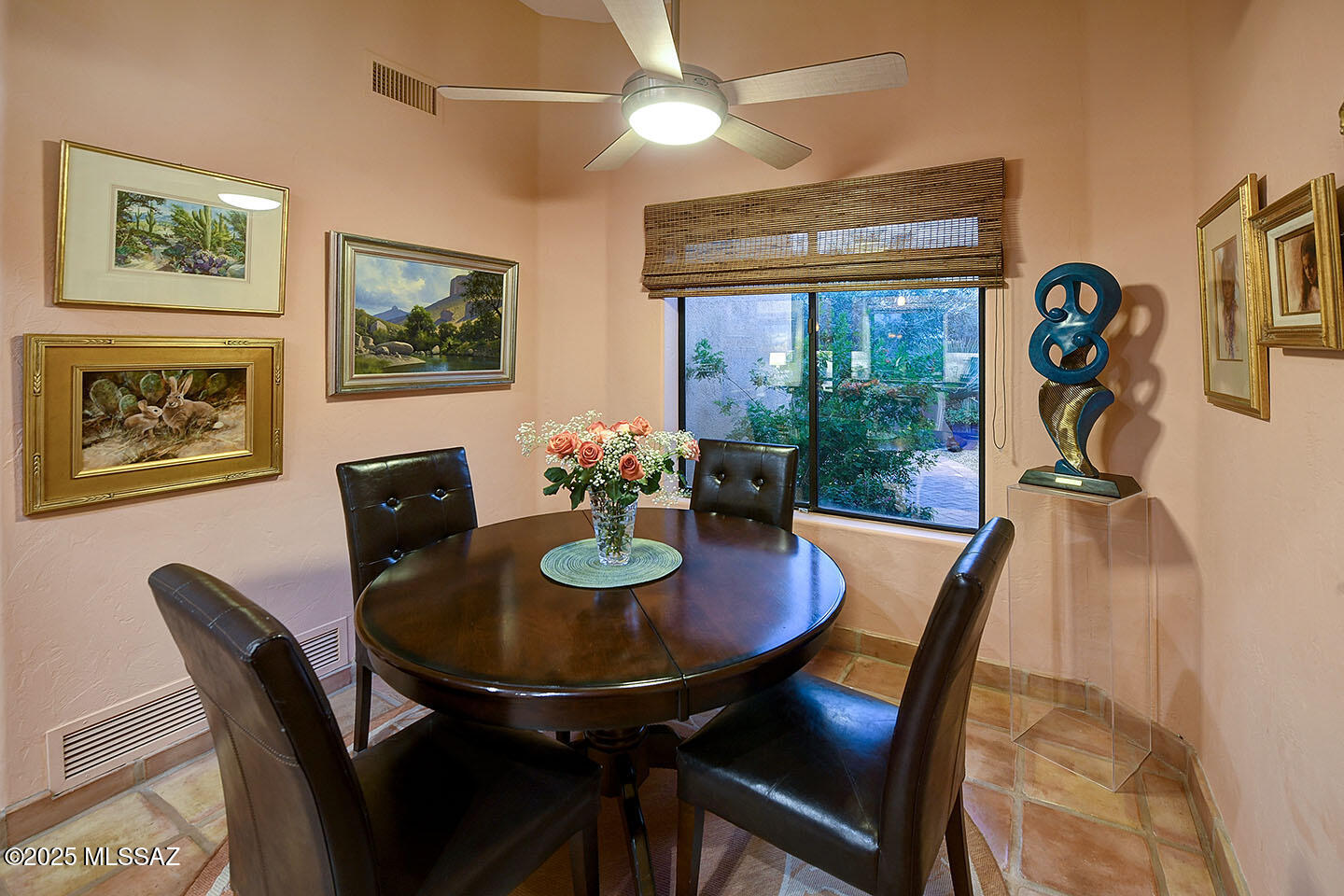 Las Alturas (1-167) - Residential