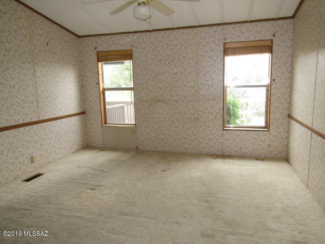 Unsubdivided - Residential