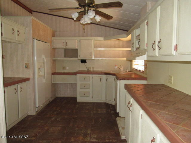 Unsubdivided - Residential
