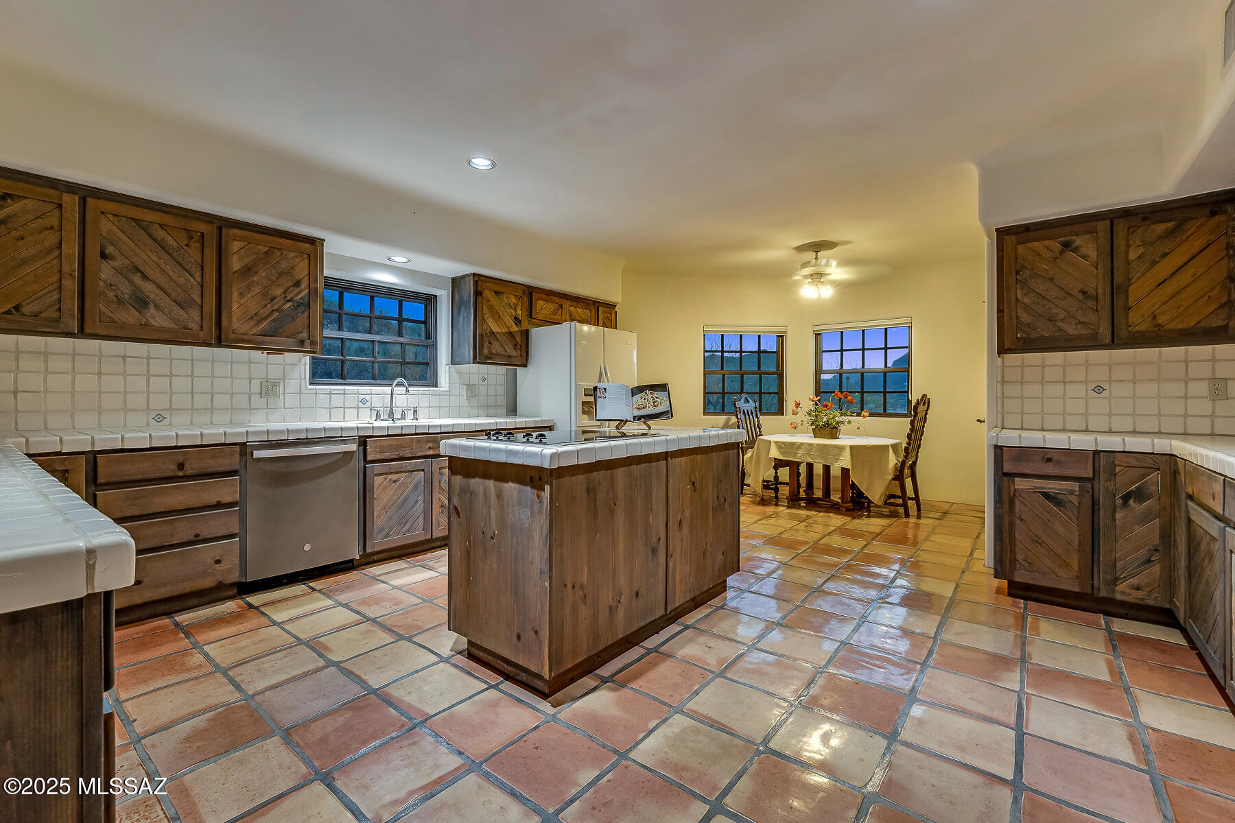 Twin Hills Estates (1-28) - Residential