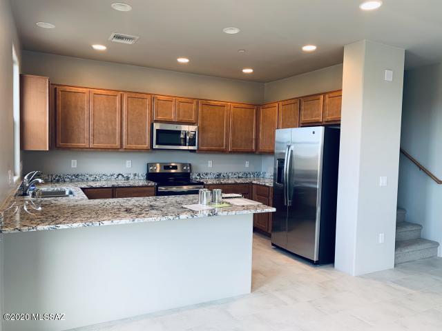 Exclusive Gated La Reserve neighborhood-Great opportunity to rent a brand new home. 
3 bedrooms 3 baths  granite in Kitchen and Baths . Community includes Pool & Spa.
Close to all shopping and New Veterinary School.