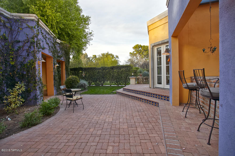 Country Club Estates NO. 1 - Residential