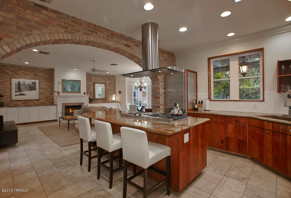 Country Club Estates NO. 1 - Residential