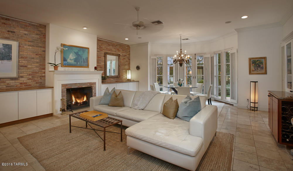 Country Club Estates NO. 1 - Residential