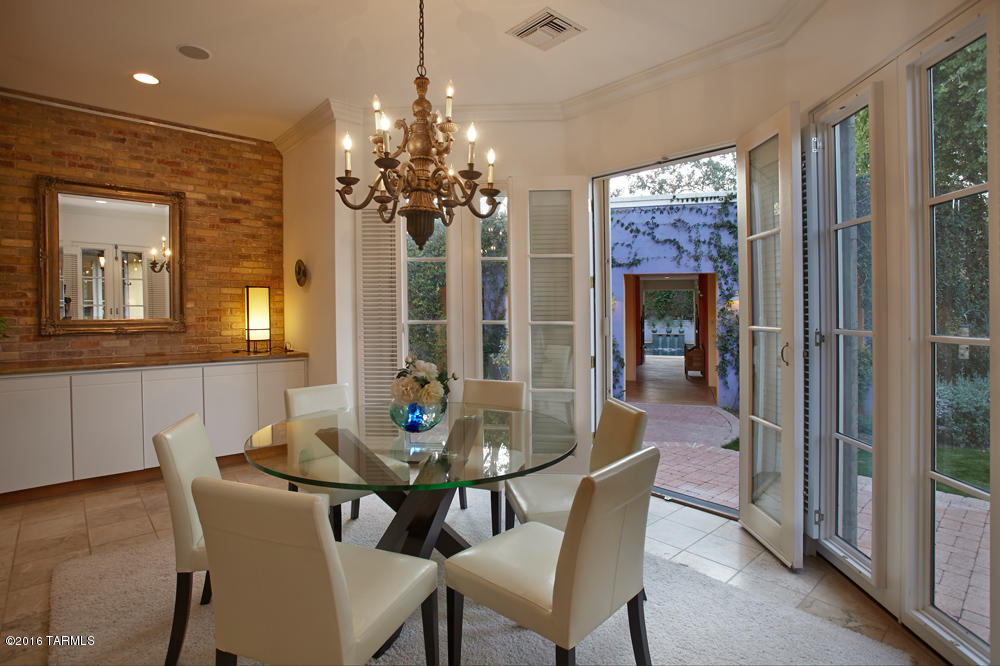 Country Club Estates NO. 1 - Residential