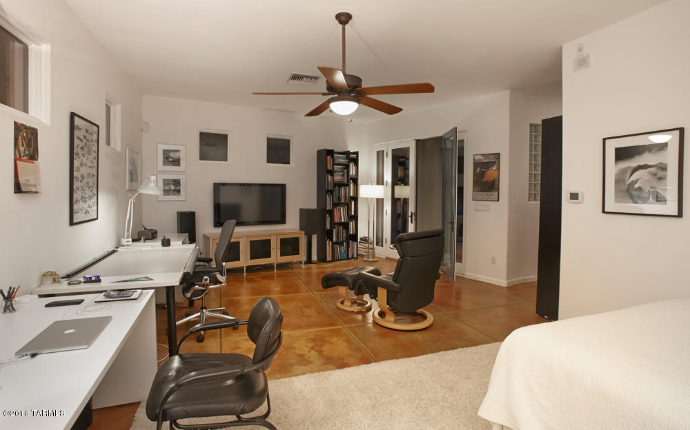 Country Club Estates NO. 1 - Residential