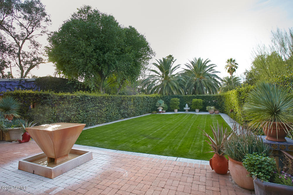 Country Club Estates NO. 1 - Residential