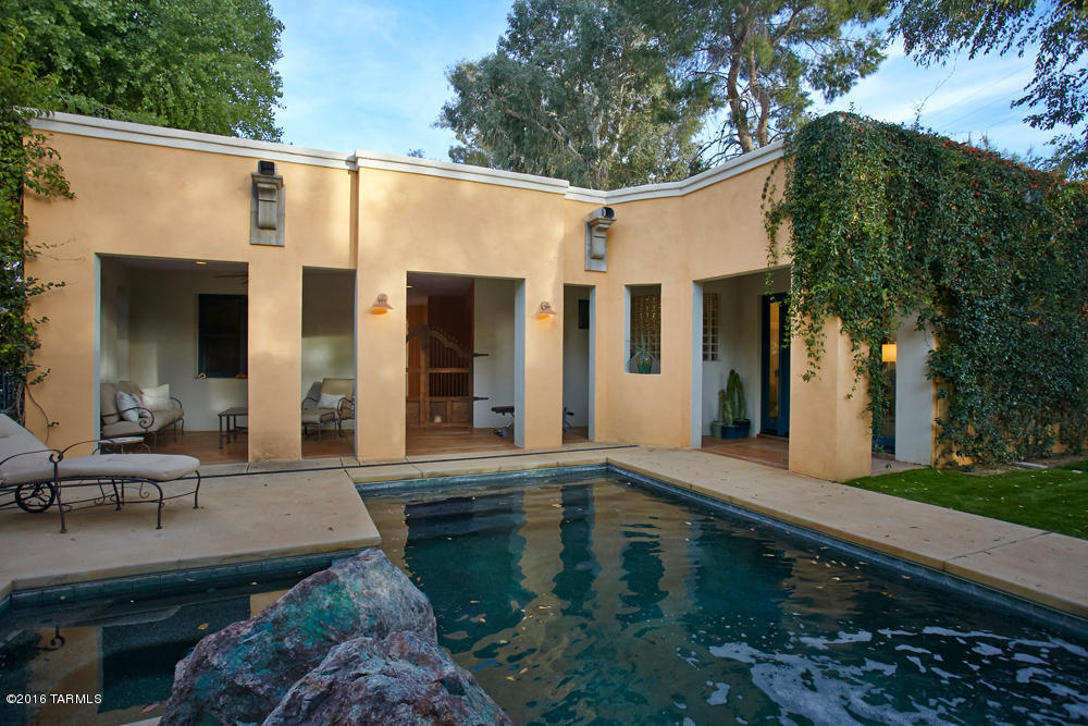 Country Club Estates NO. 1 - Residential