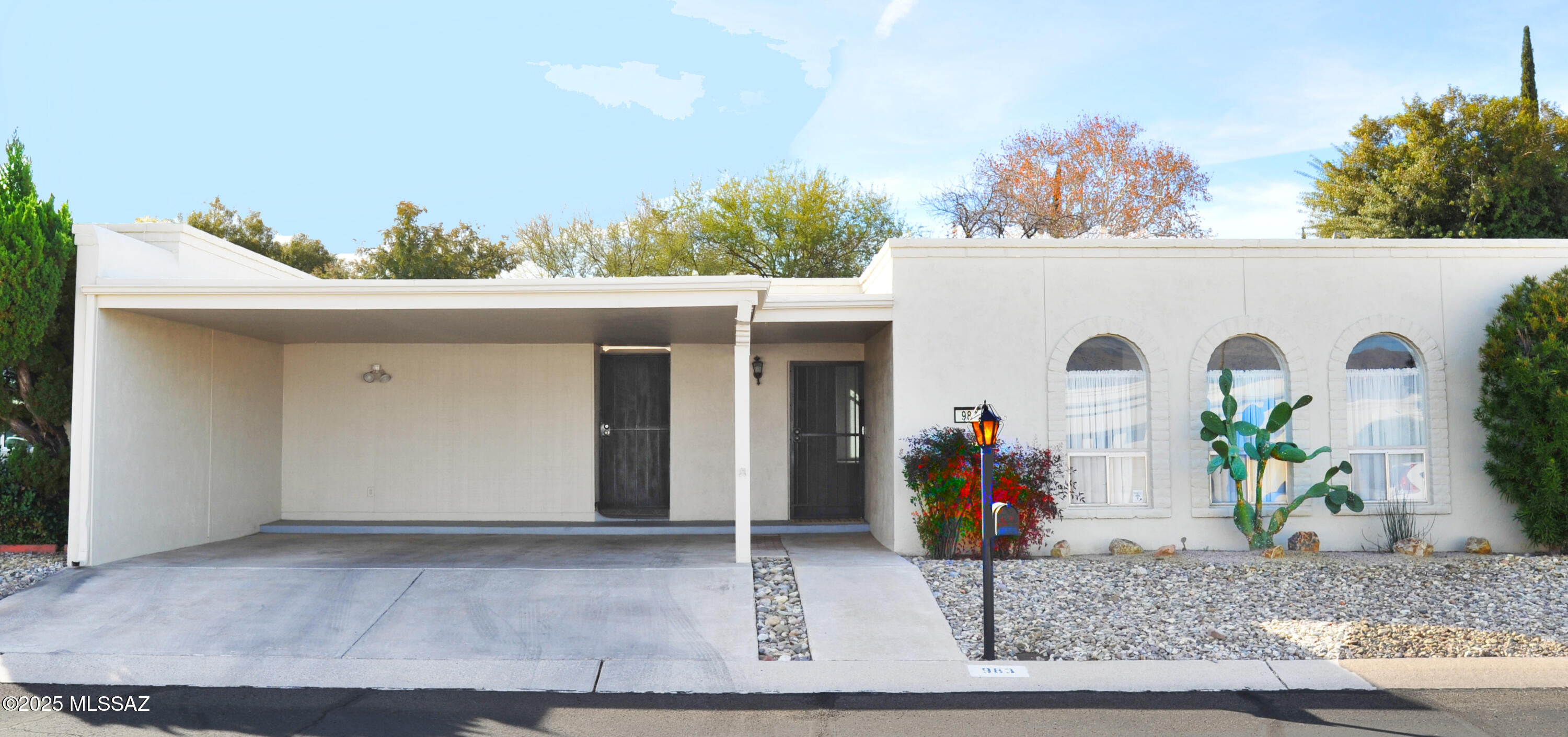 Well-maintained 2-bedroom, 2-bathroom contemporary Southwest townhome in a prime central location near shopping, dining, medical facilities, and Dorado Country Club Golf Course. Nestled on a quiet cul-de-sac, this home features a spacious covered patio opening to a private backyard—perfect for outdoor relaxation. Enjoy stunning mountain views from the bright, inviting living room. The spacious master en suite includes a walk-in closet, offering both comfort and convenience. Don't miss this charming, centrally located gem!