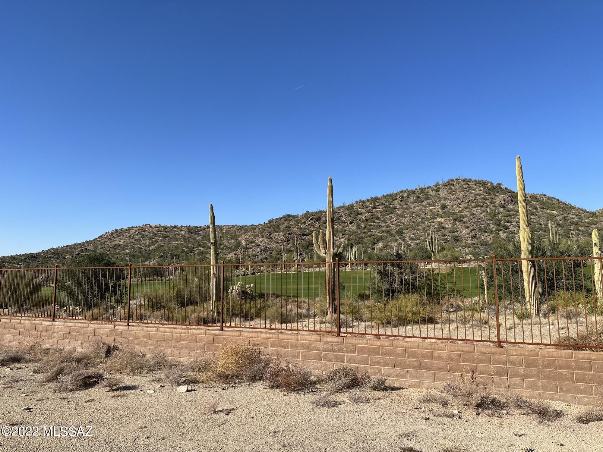 Boulder Bridge Pass III At Dove Mountain SQ20143000307 - Residential