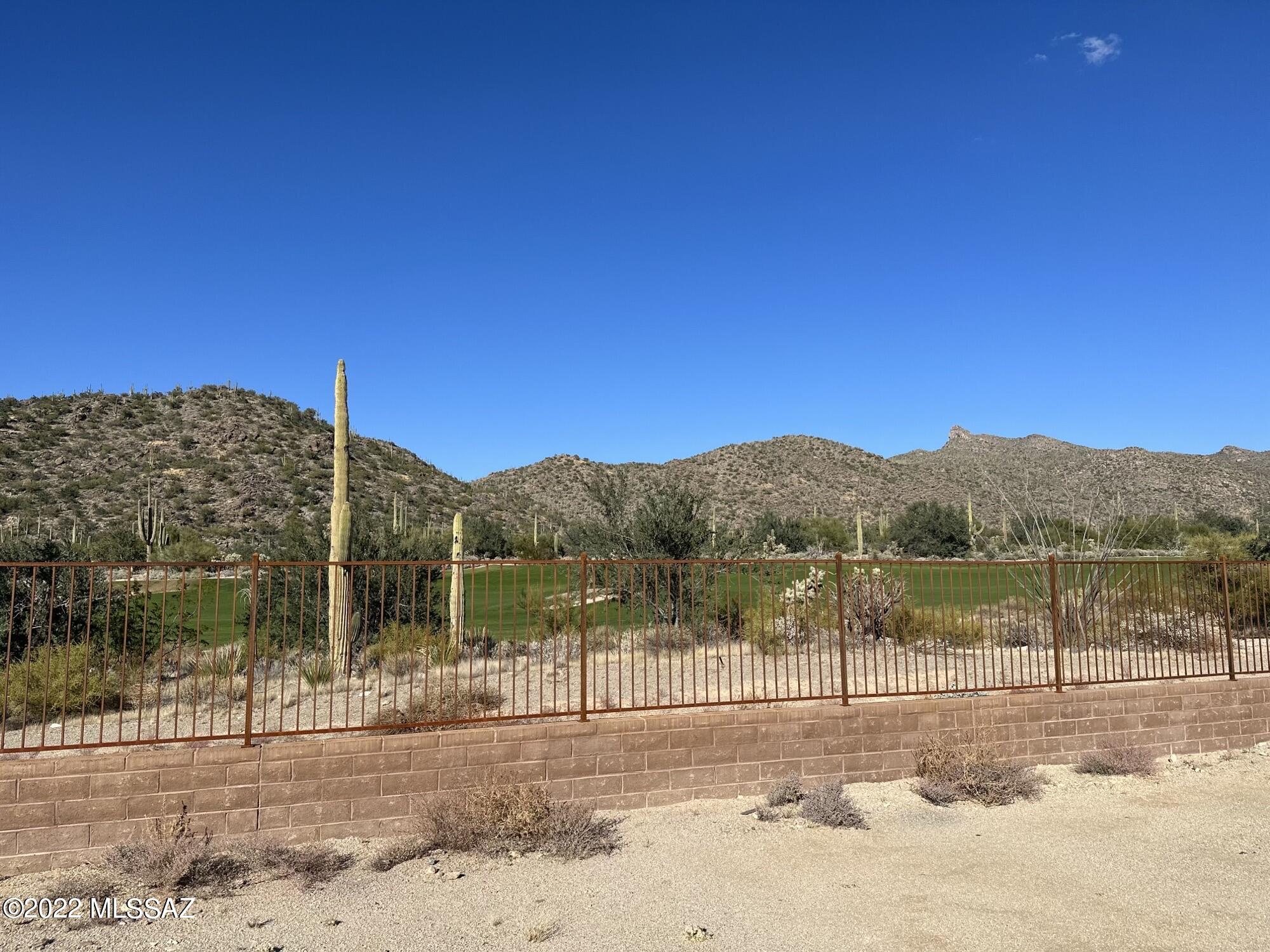 Boulder Bridge Pass III At Dove Mountain SQ20143000307 - Residential