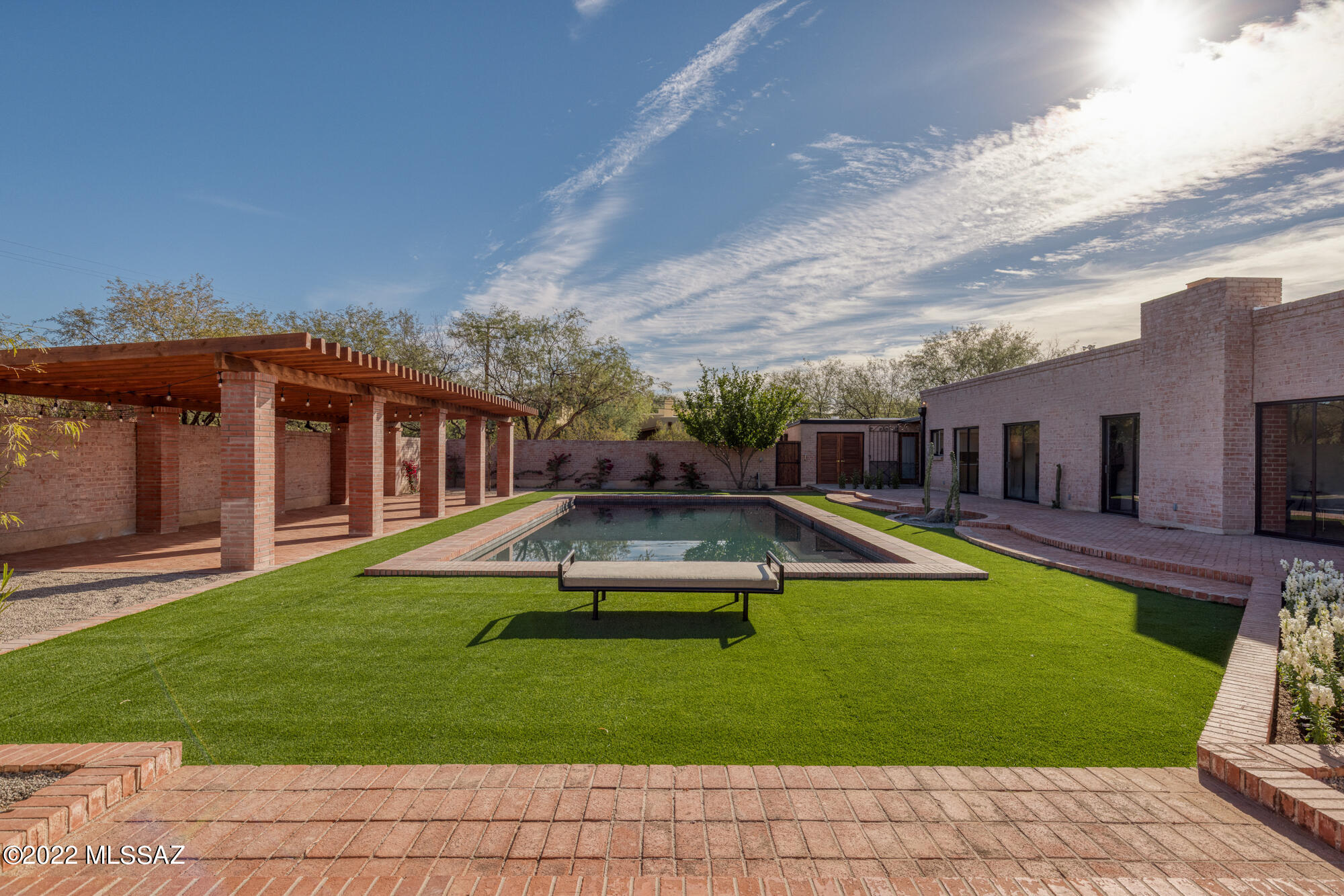 Colonia Solana - Residential