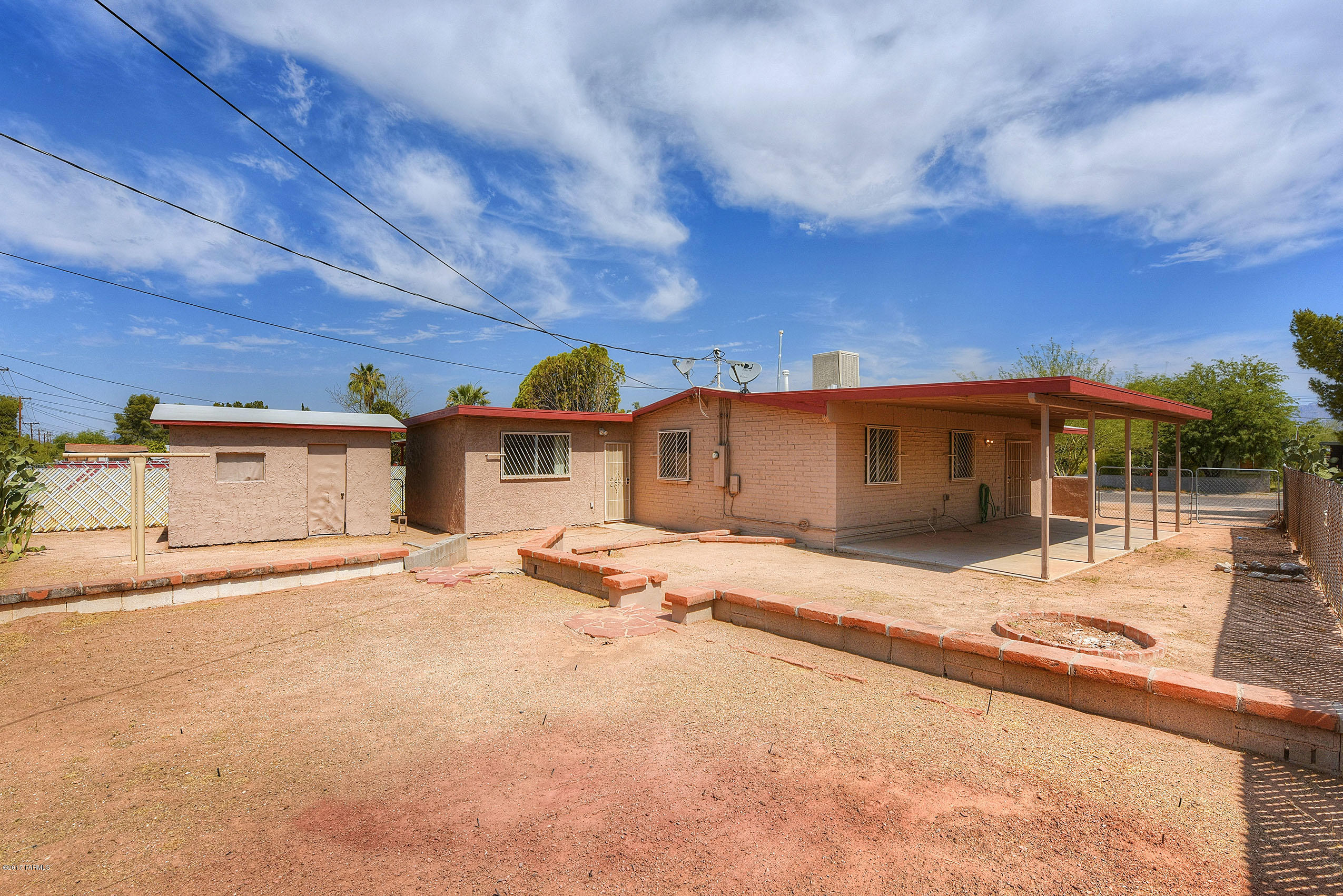 Seller will accept or counter offers between 139,900.00 and 149,900.00 dollars. Central location, close to shopping and bus line. This four bedroom two bath home boast of new carpet. Nice open floorplan, family room with fire place makes for a nice area to entertain. The large lot with a storage shed is another great plus to this home. Show and Sell today.