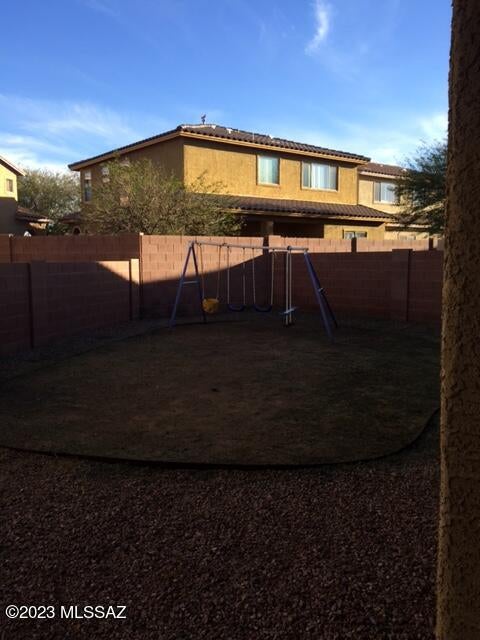 Paseo del Rio - Residential Lease