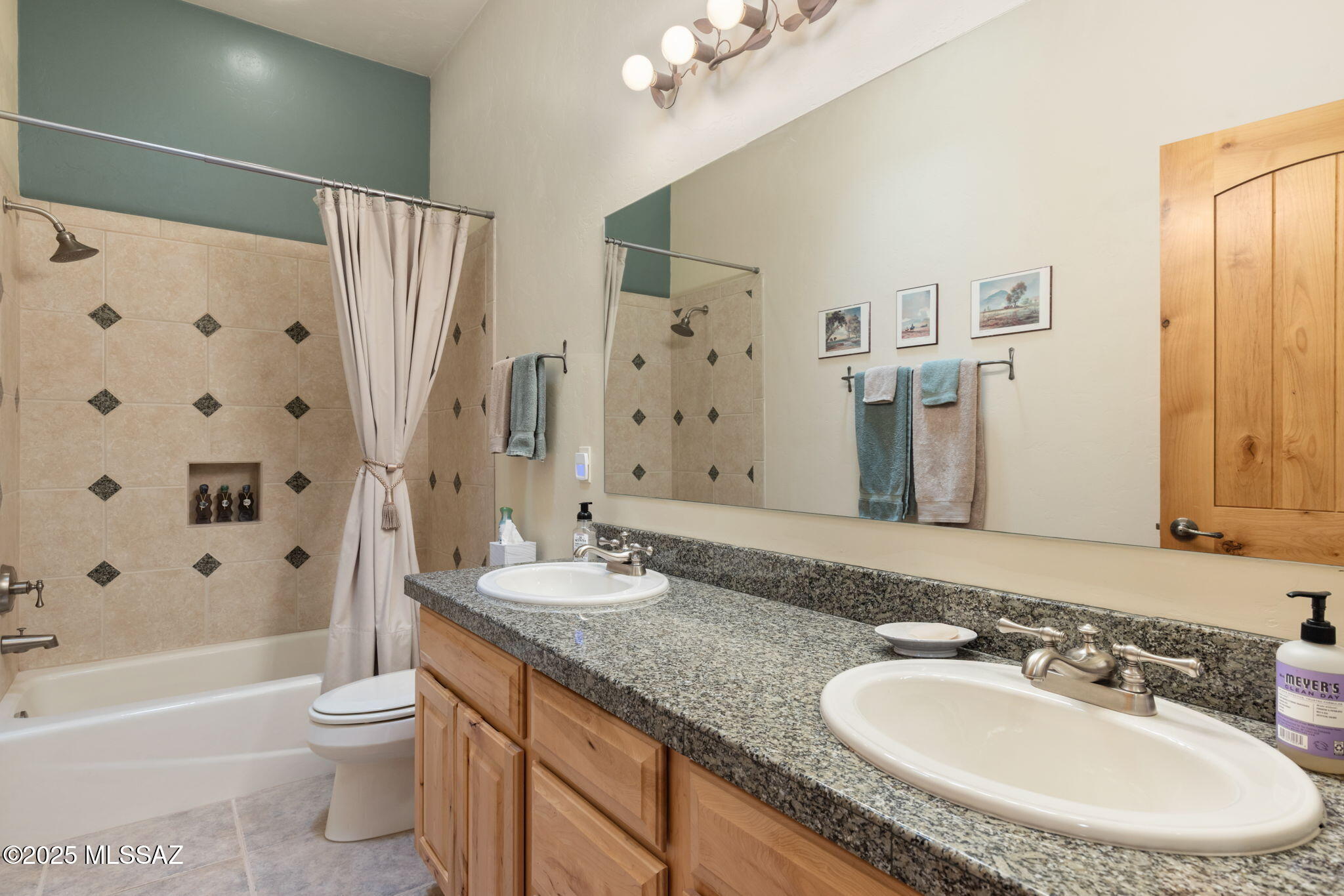Coyote Creek (1-395) - Residential