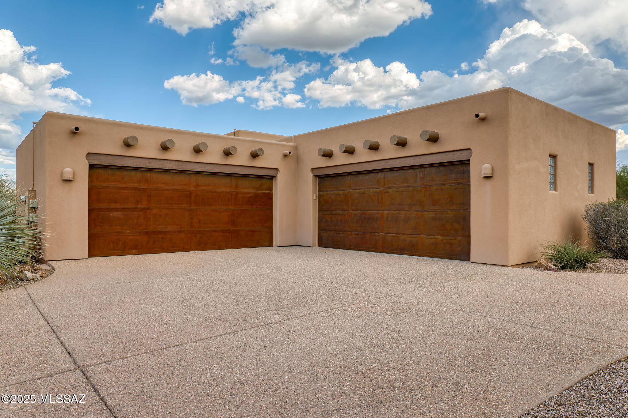 Coyote Creek (1-395) - Residential