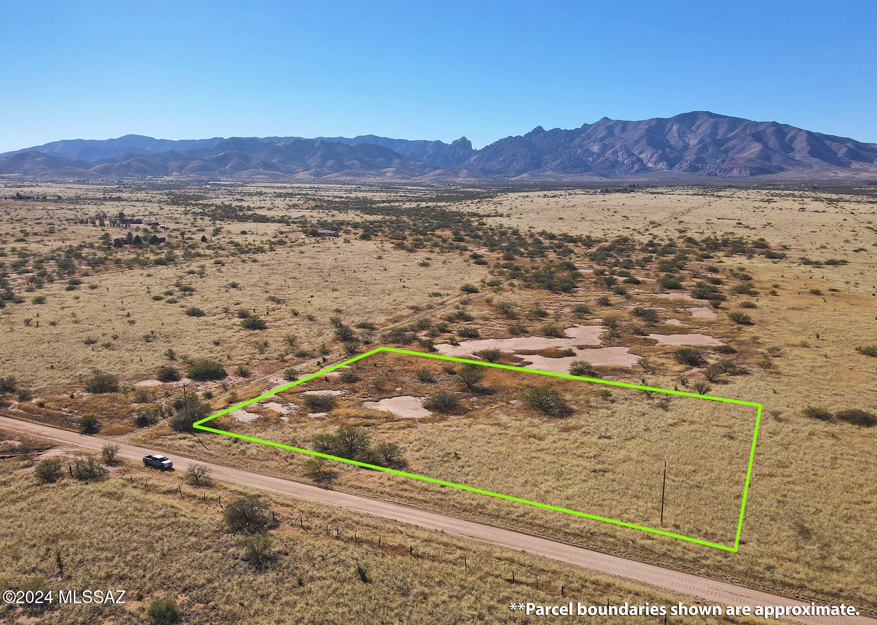 Corner parcel with power, phone & fiber to the lot on county-maintained Willcox Rd. [at Warner], just 3/4 mi. from pavement at Ironwood.  Awe-inspiring full views of the Dragoon Mountains and less than 10 minute drive into Cochise Stronghold for hiking & recreation. This one has all the things on the checklist: great access, utilities to lot, great views, close to town & national forest... not much more one could ask for. Drill well, haul or catchment for water. Fiber optic lines recently installed at the lot in spring of '24. Zoned SR-43, site built homes. Roughly 35 minutes to Benson or Willcox from this location. Ten minutes to town (Pearce/Sunsites) for mail and basic amenities.  It's an easy drive with even a 2wd car, so come on down and see it today!