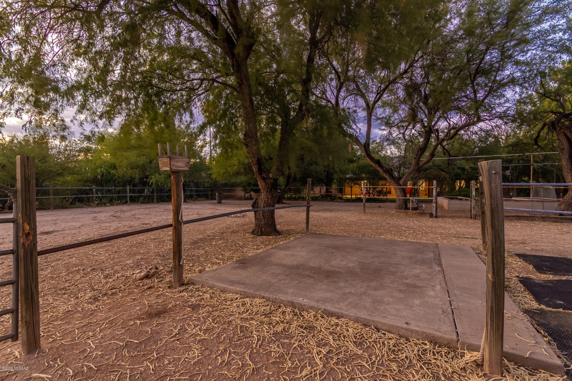 Bel Air Ranch Est - Residential