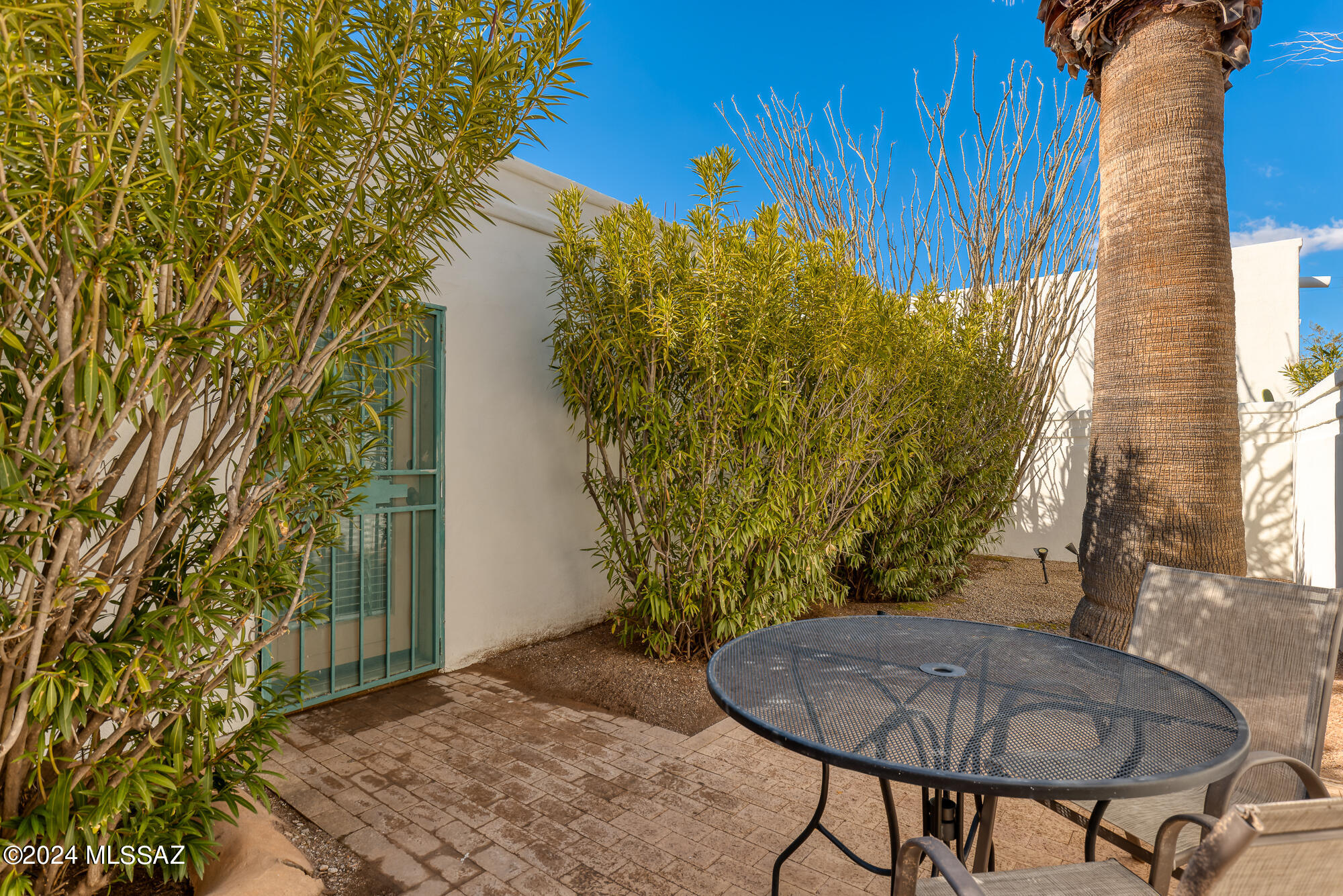 Colonia Solana - Residential
