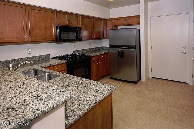 Olsen Condominiums Units 1-18 - Residential Lease