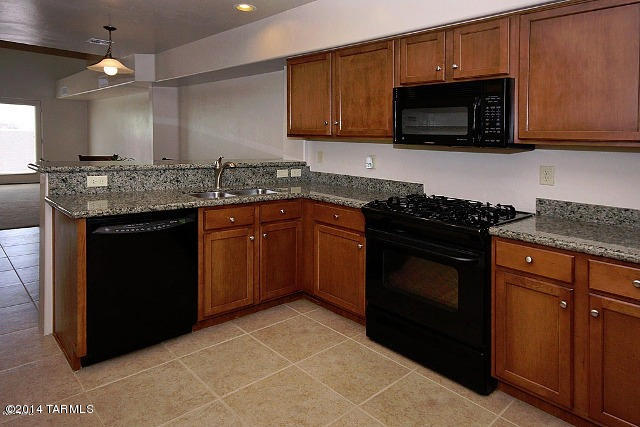 Olsen Condominiums Units 1-18 - Residential Lease