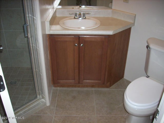 Olsen Condominiums Units 1-18 - Residential Lease
