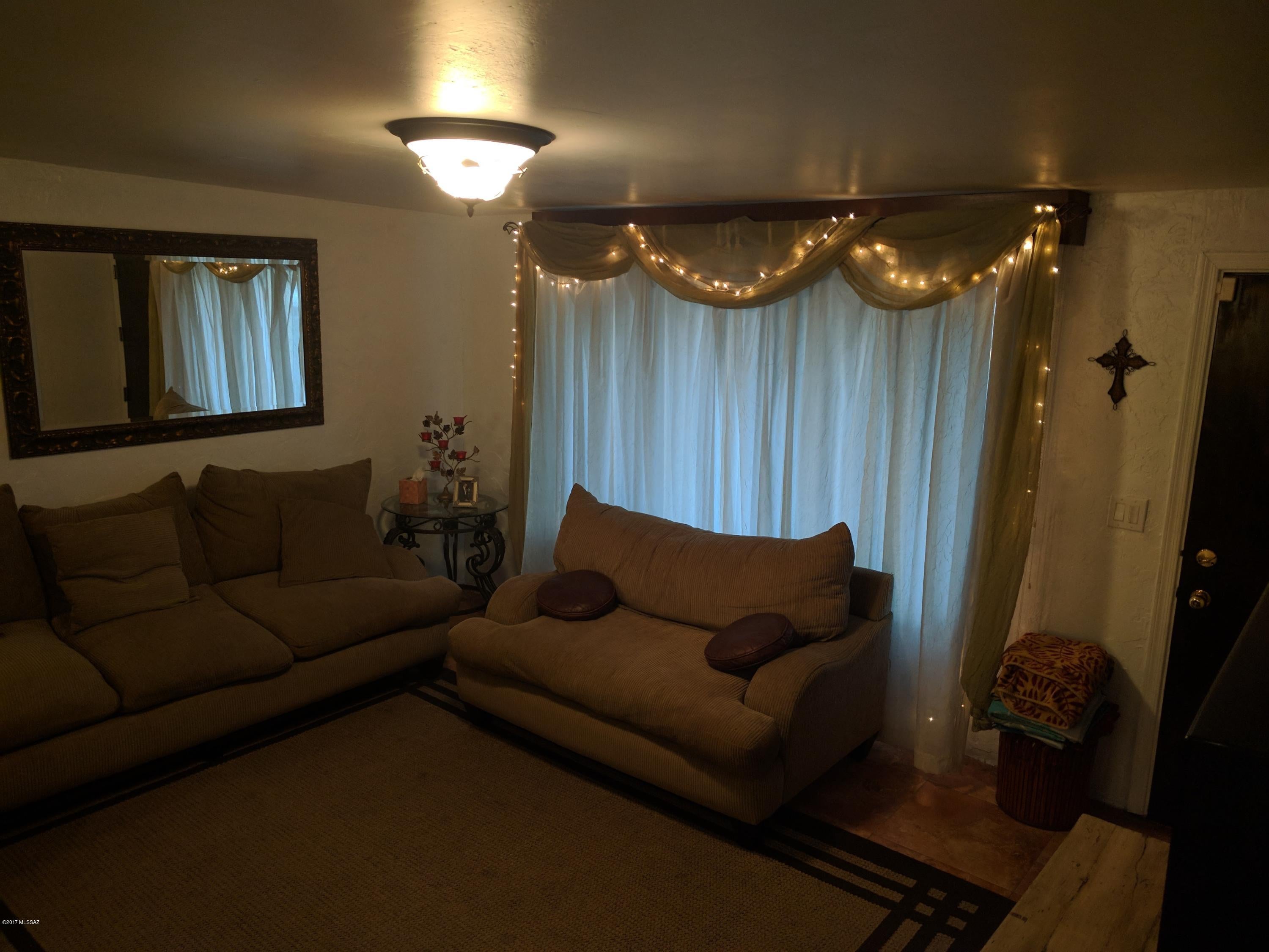 Mission Heights NO. 5 (1-102) - Residential Lease