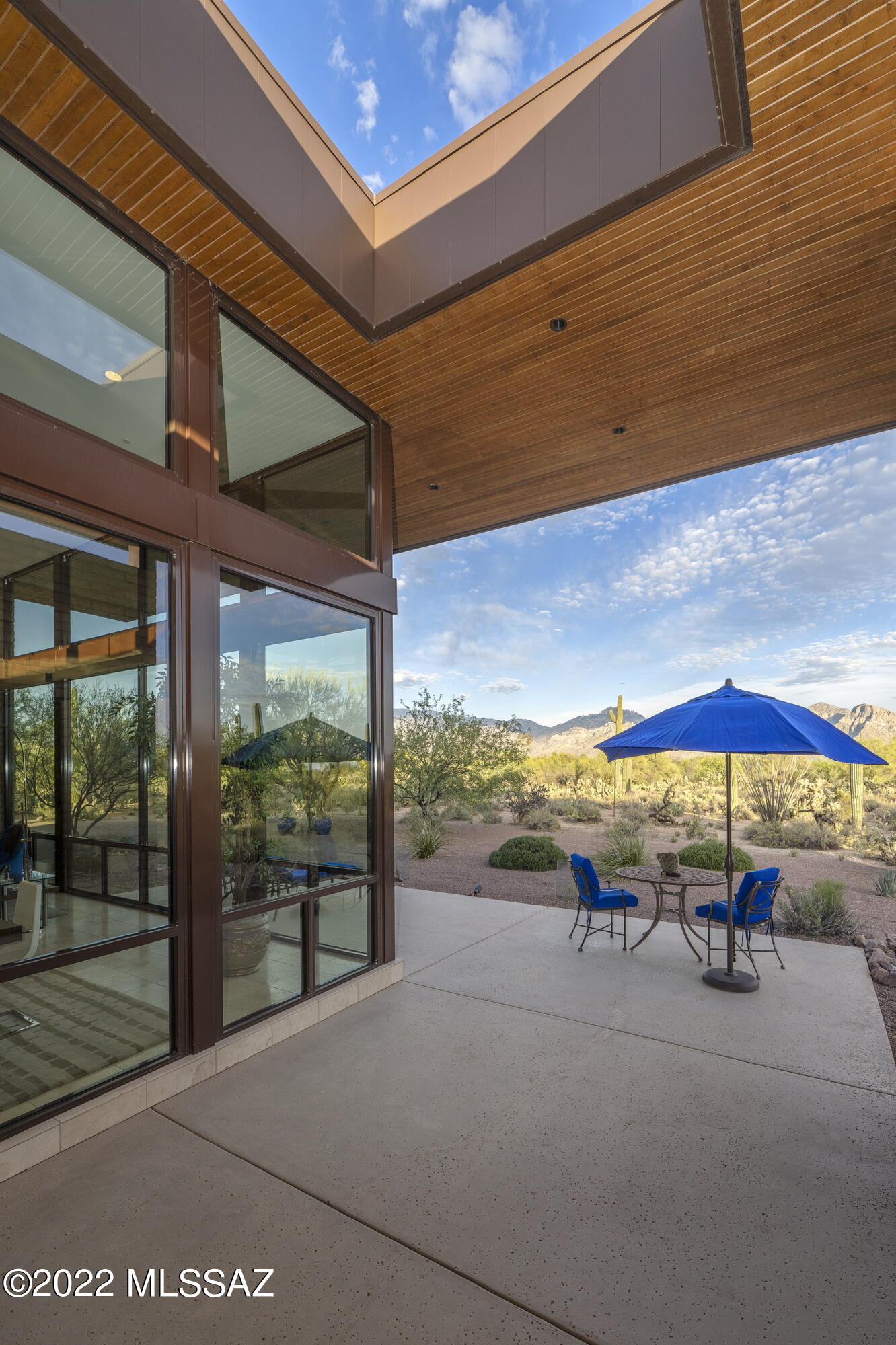 La Cholla Airpark - Residential