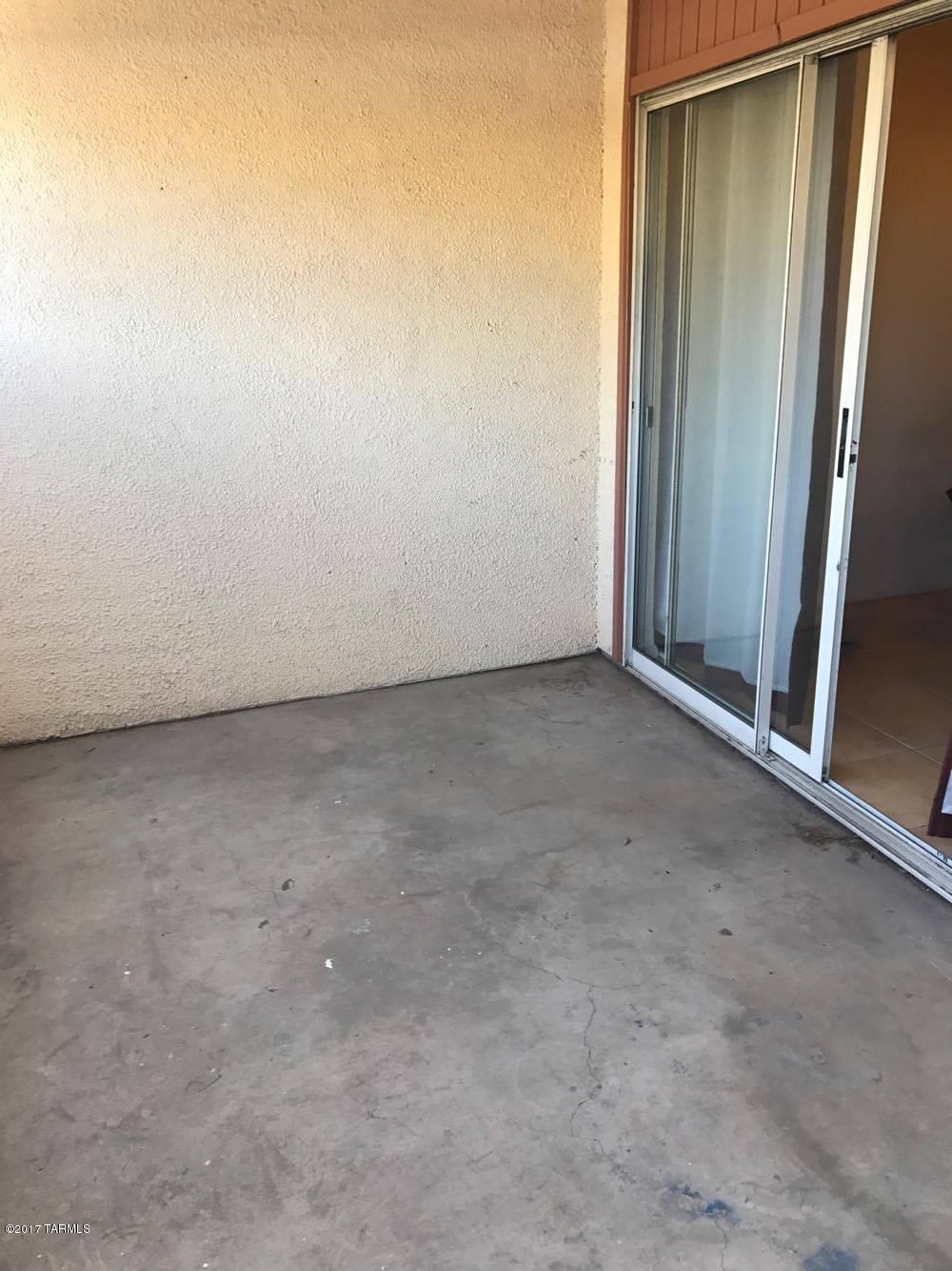 Las Colinas Condominiums - Residential