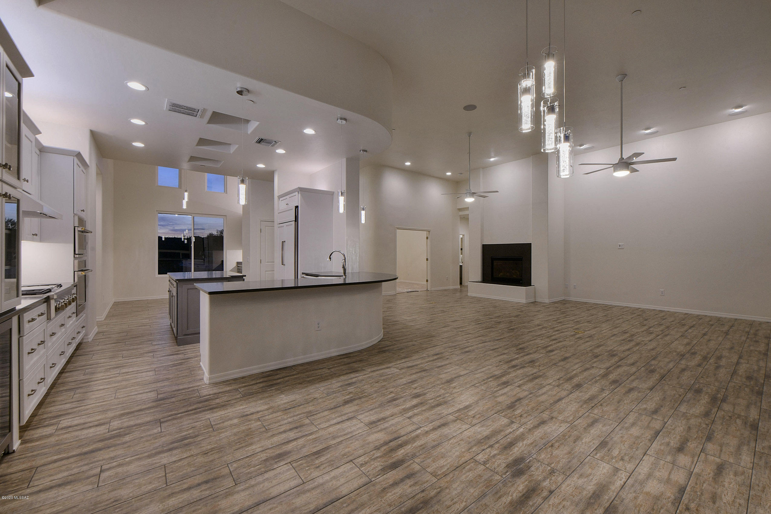 Rancho Vistoso Neighborhood 13 Parcel A, The Est. At Honey Bee Ridge (1-92, 93-128) - Residential