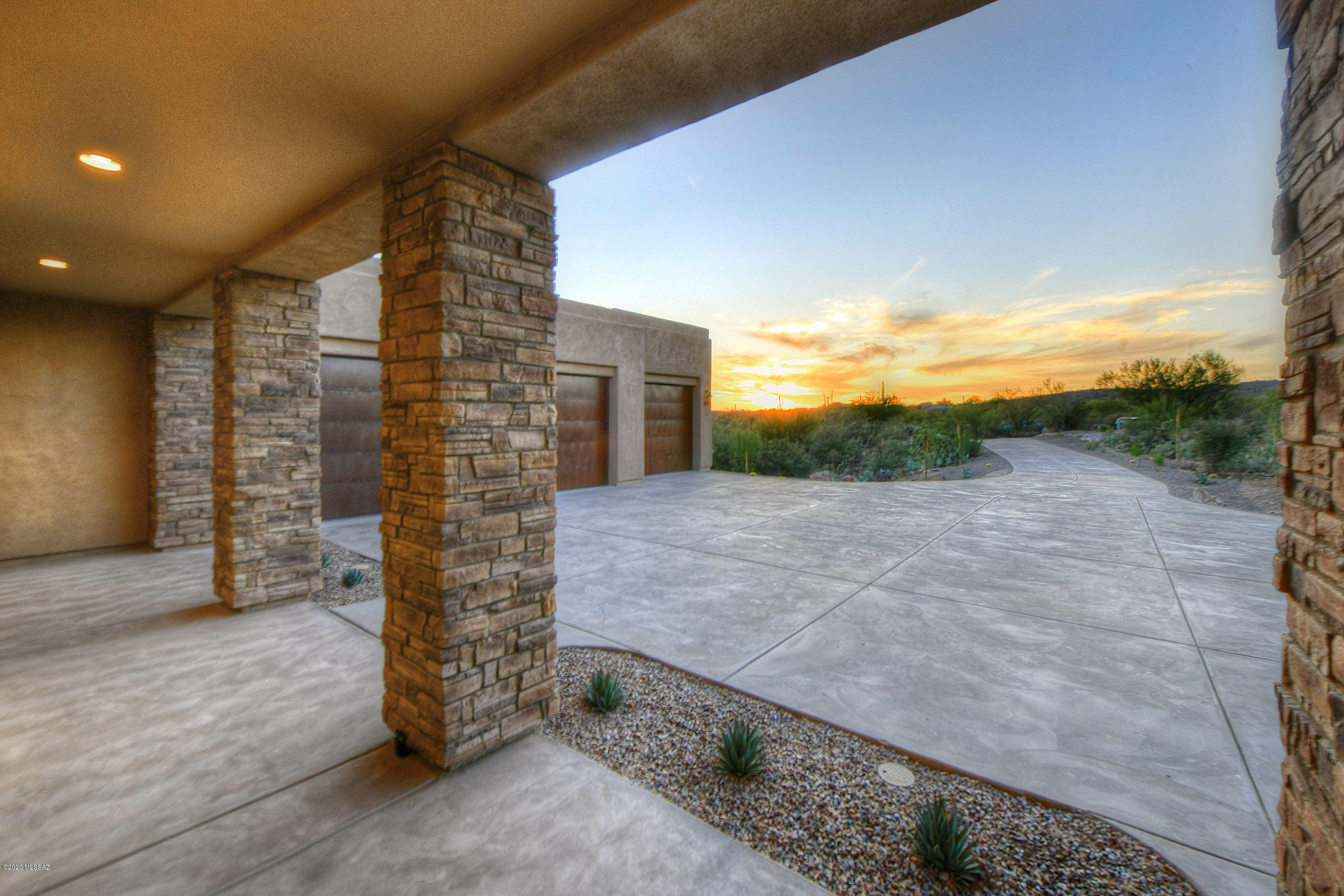 Rancho Vistoso Neighborhood 13 Parcel A, The Est. At Honey Bee Ridge (1-92, 93-128) - Residential