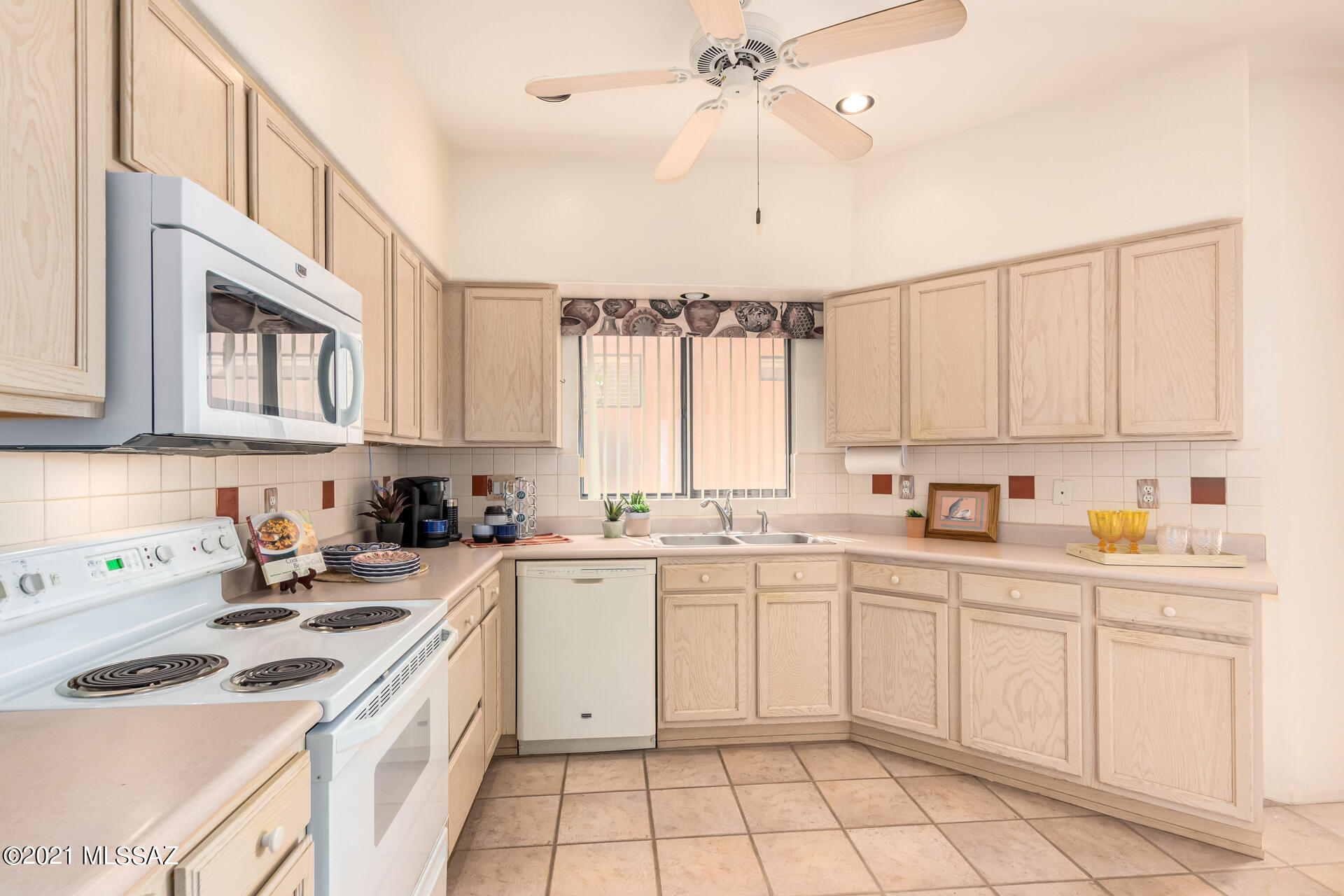 Las Campanas Blk. K (1-113) - Residential
