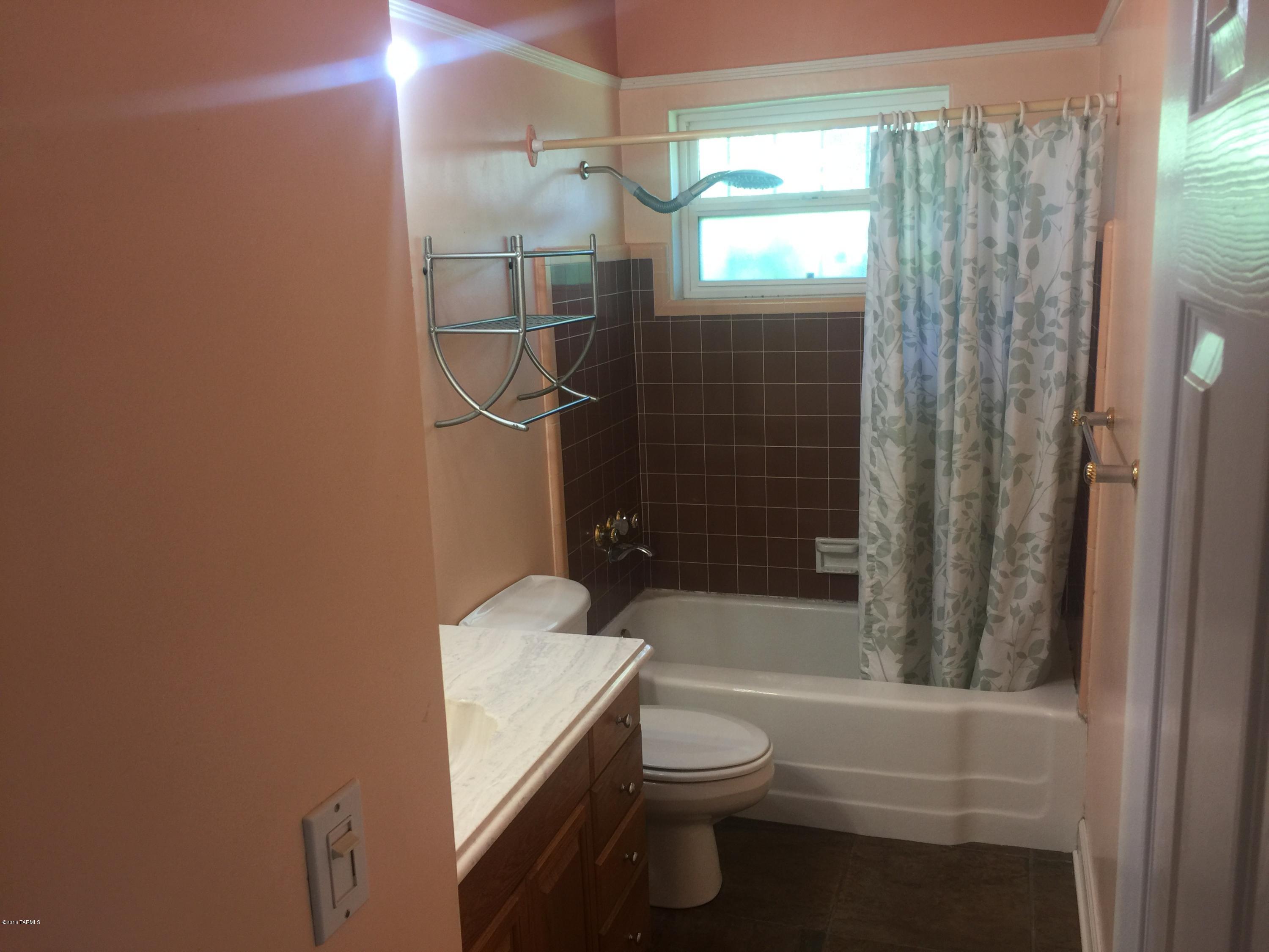 Pinecrest Add - Residential Lease