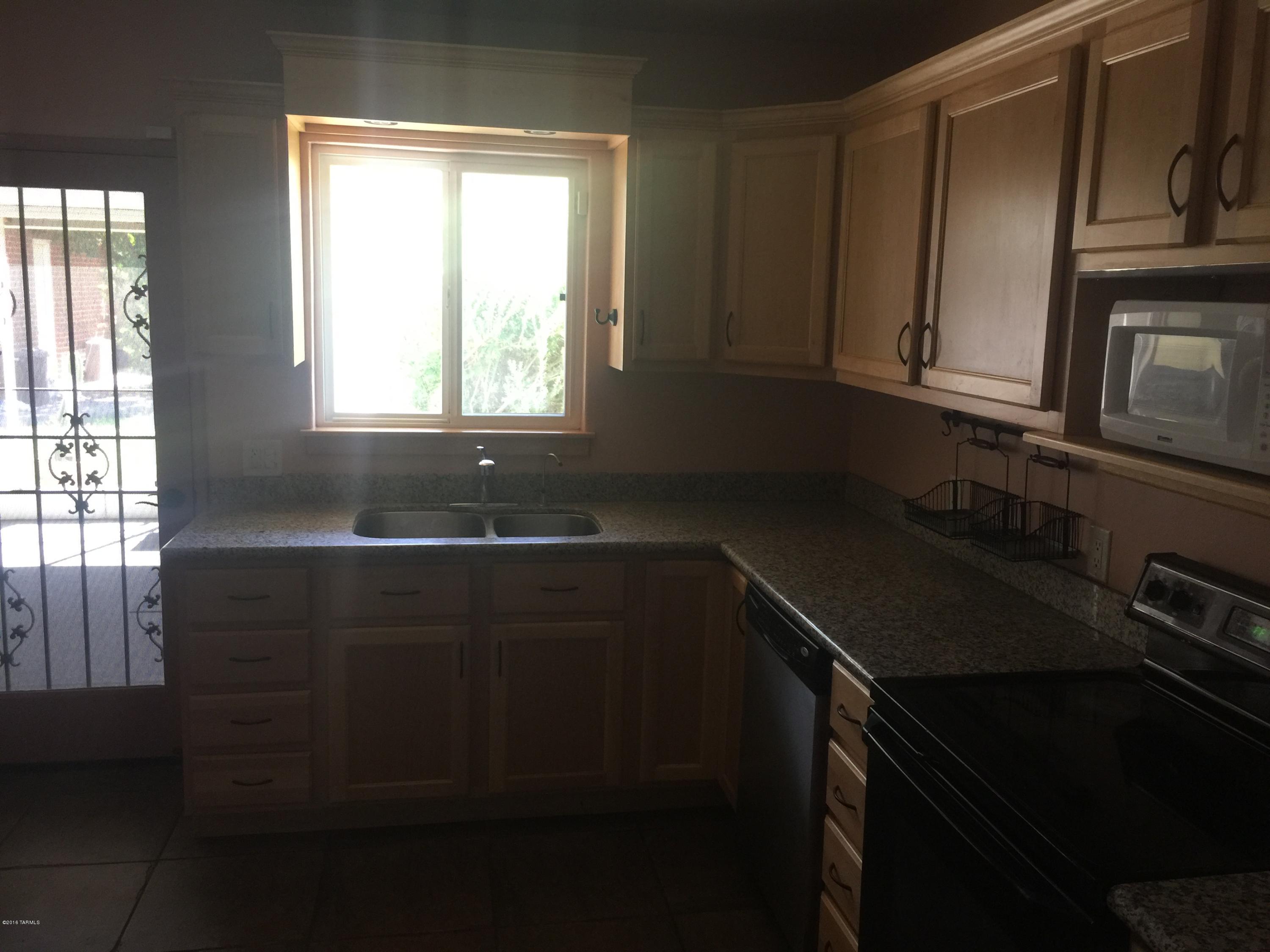 Pinecrest Add - Residential Lease