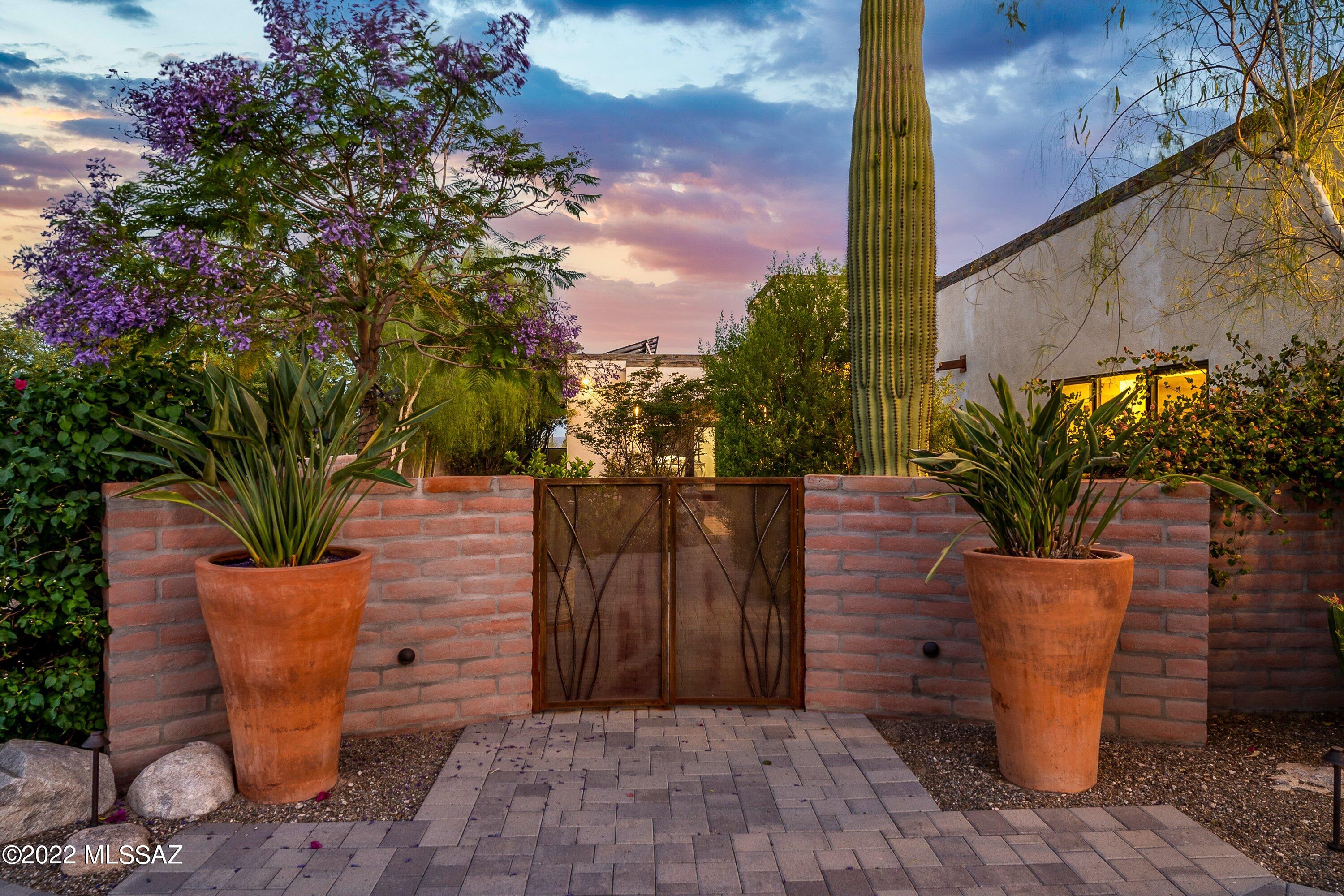 Catalina Foothills Estates NO. 5 - Residential
