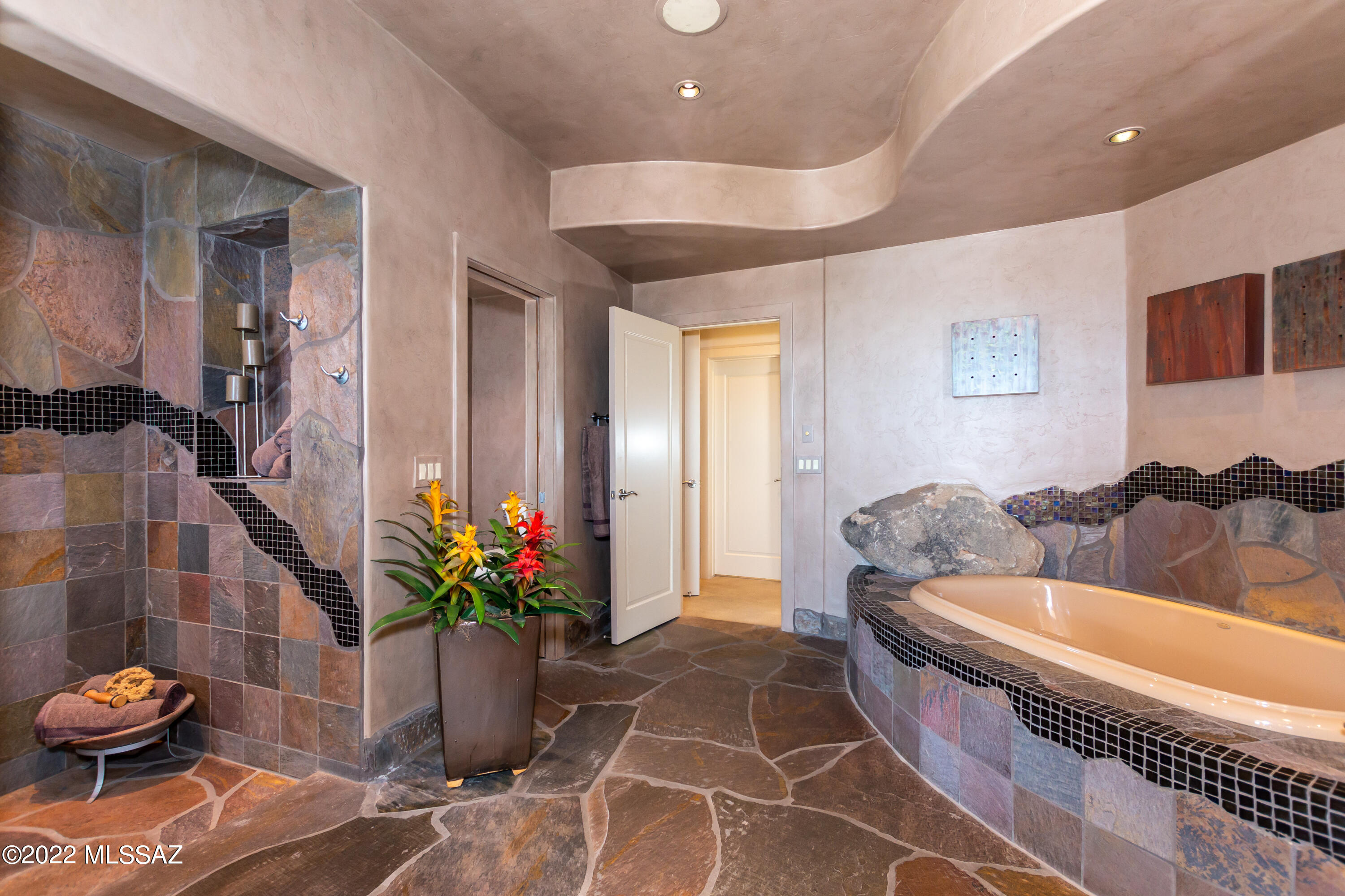 Canyon Pass At Dove Mountain - Residential