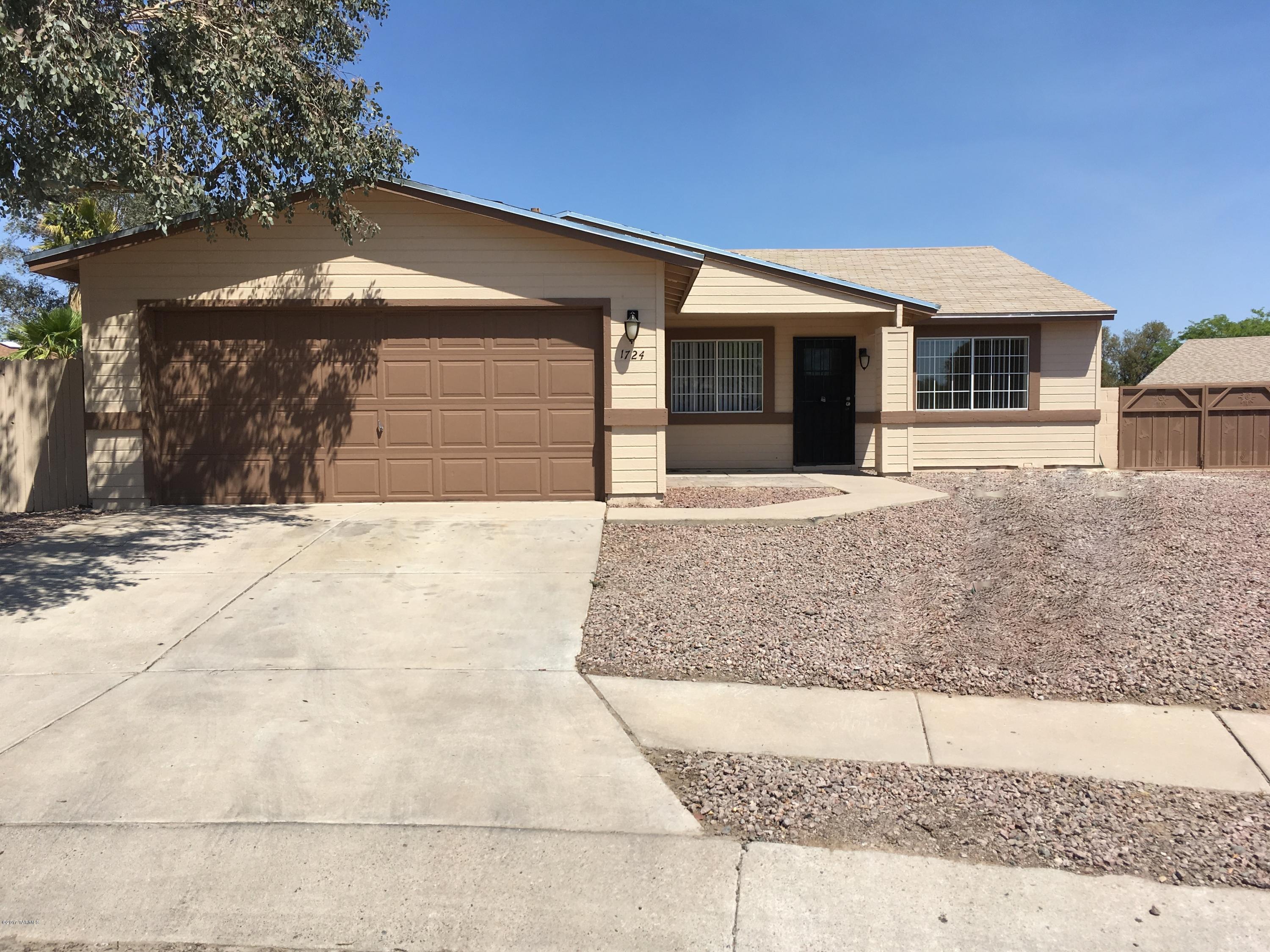 WOW!!! Only less than $86.00 per square foot!!  Beautifully remodeled home with central AC.  Saltillo tile in living room, dining room, kitchen and hallway.  Ceramic tile in bathrooms and new carpeting in family room and bedrooms.  Family room has a fireplace.  Large, convenient kitchen with upscale, stainless appliances.  Window blinds throughout.  Nice open floor plan, great for entertaining!  Huge fenced yard with a separate metal fenced area for garden or pet.  Artistic metal gates to rear yard.  Must see to appreciate!
Owner/Agent.