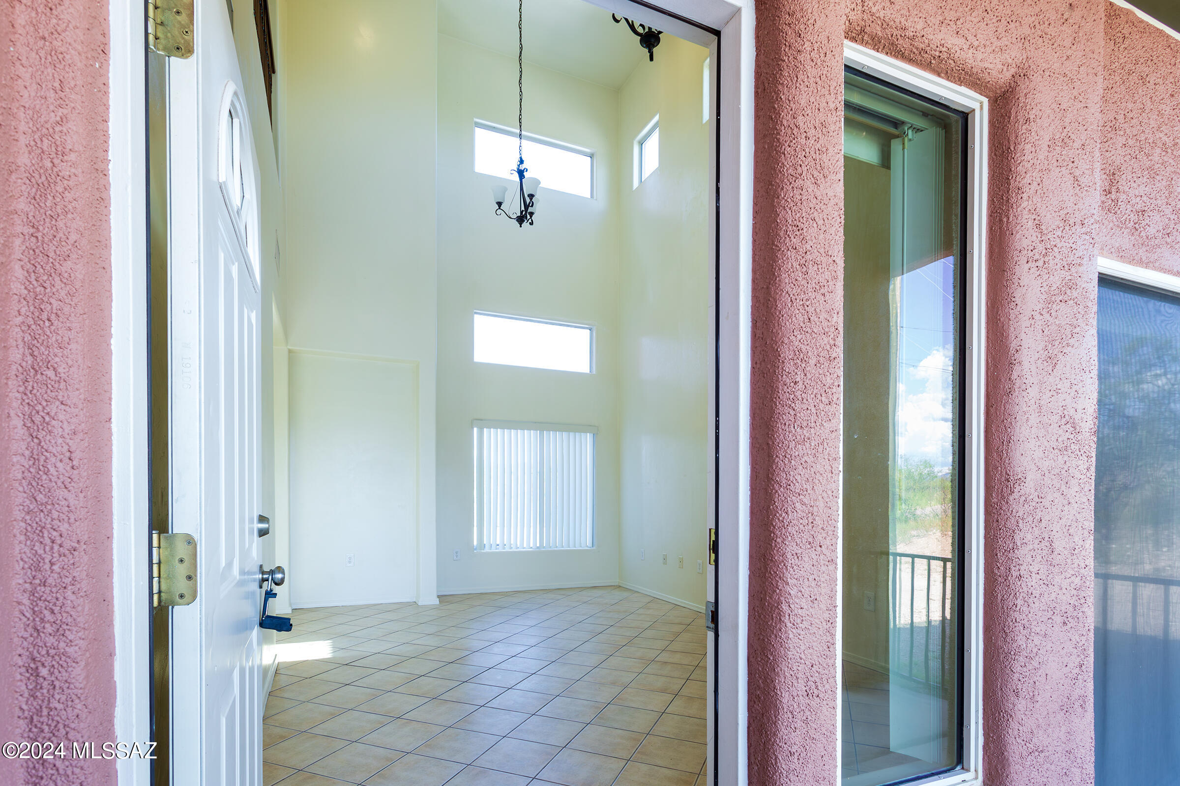 Rio Rico Ranchettes 12 - Residential Lease