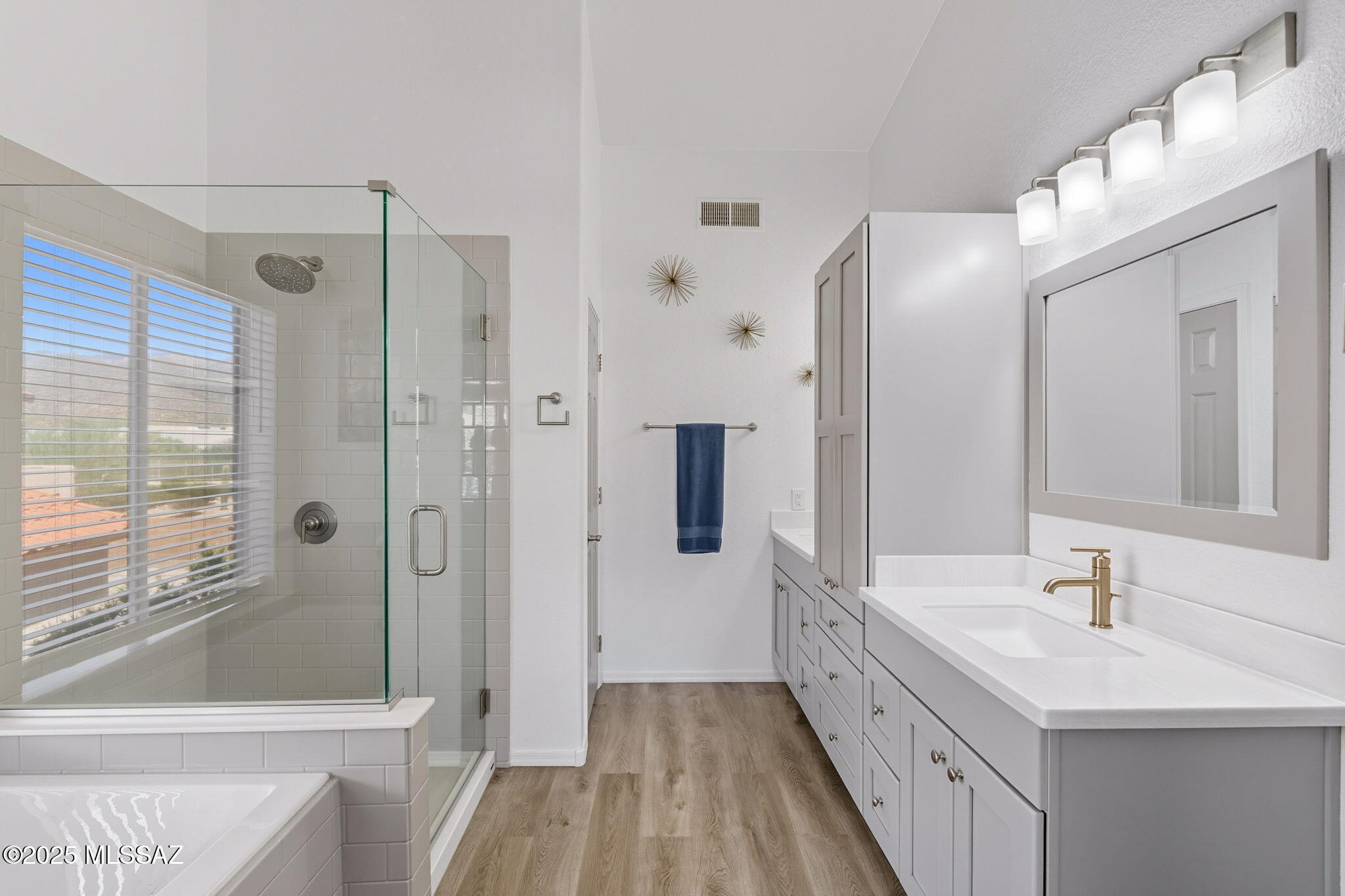 Encanto Canyon II (68-135) - Residential