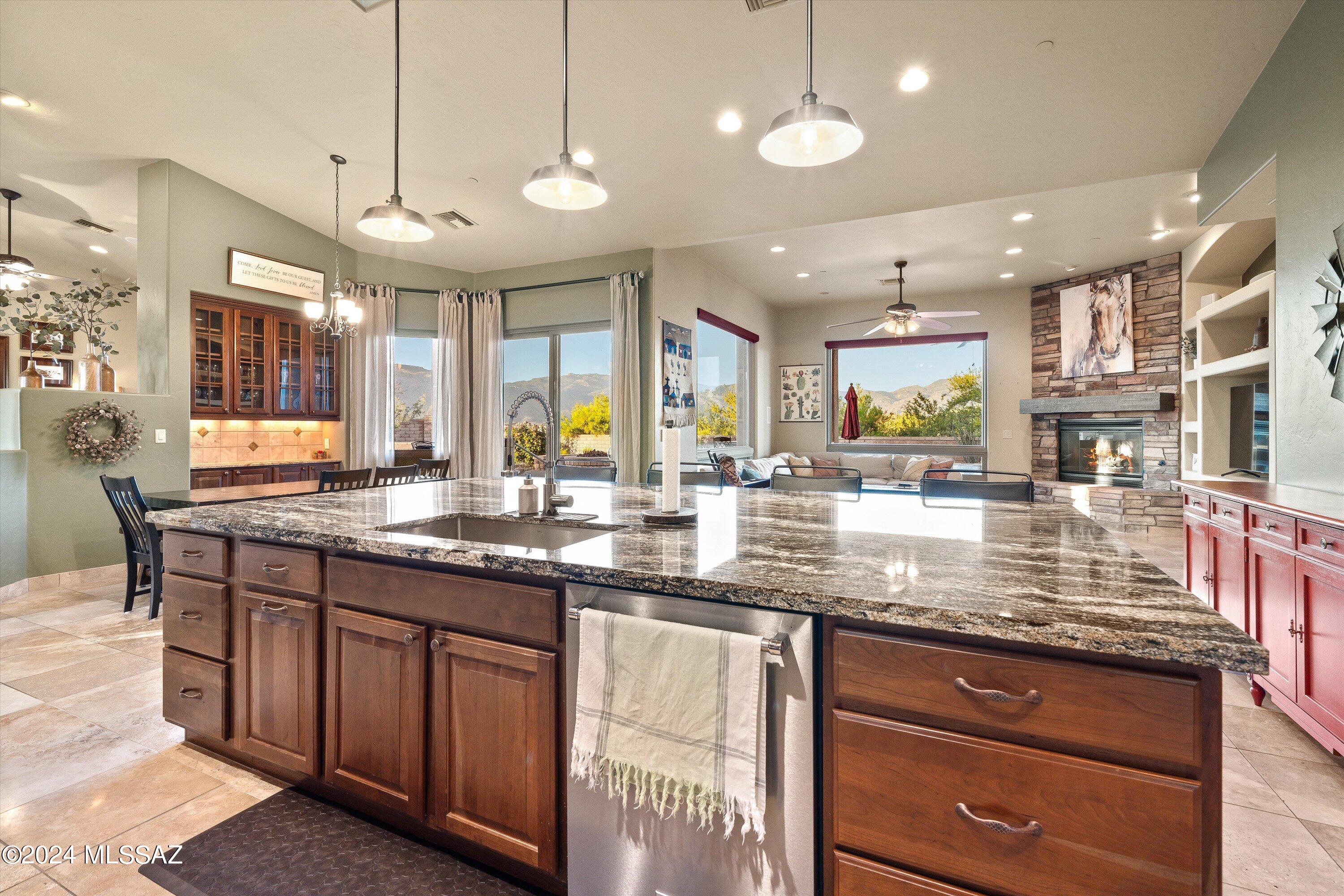 Coyote Creek (1-395) - Residential