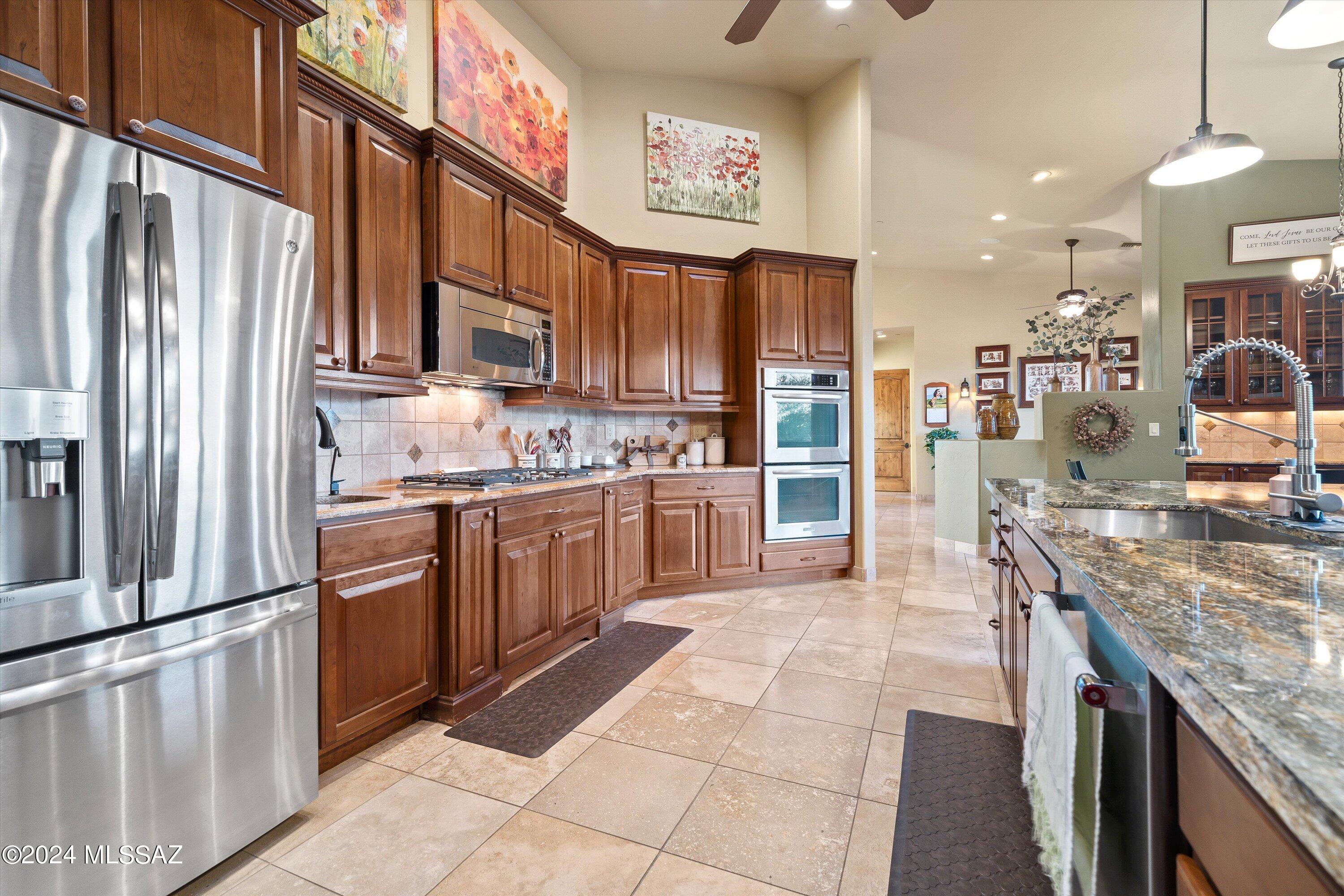 Coyote Creek (1-395) - Residential