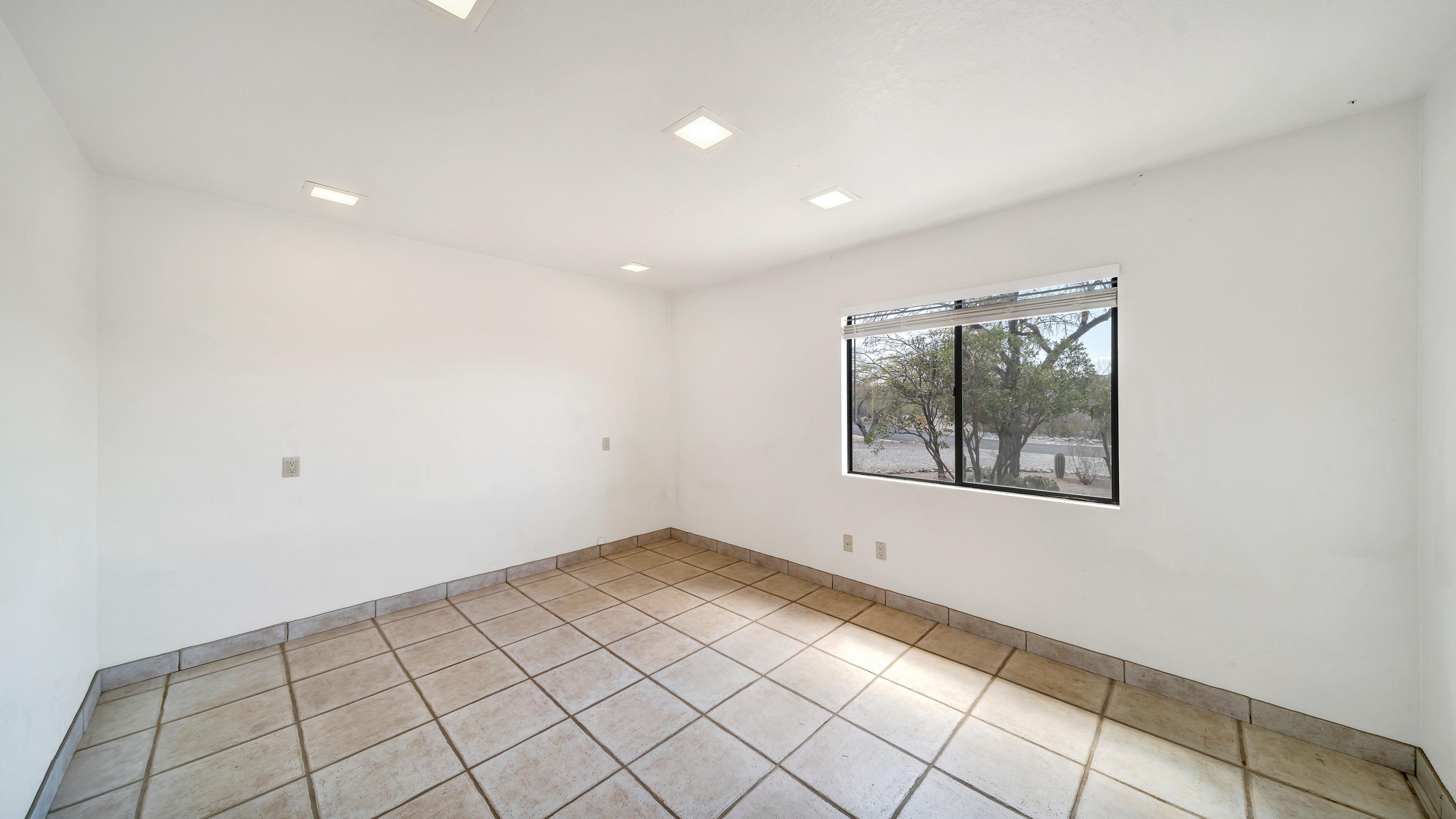 Catalina Highlands  (1-35) - Residential