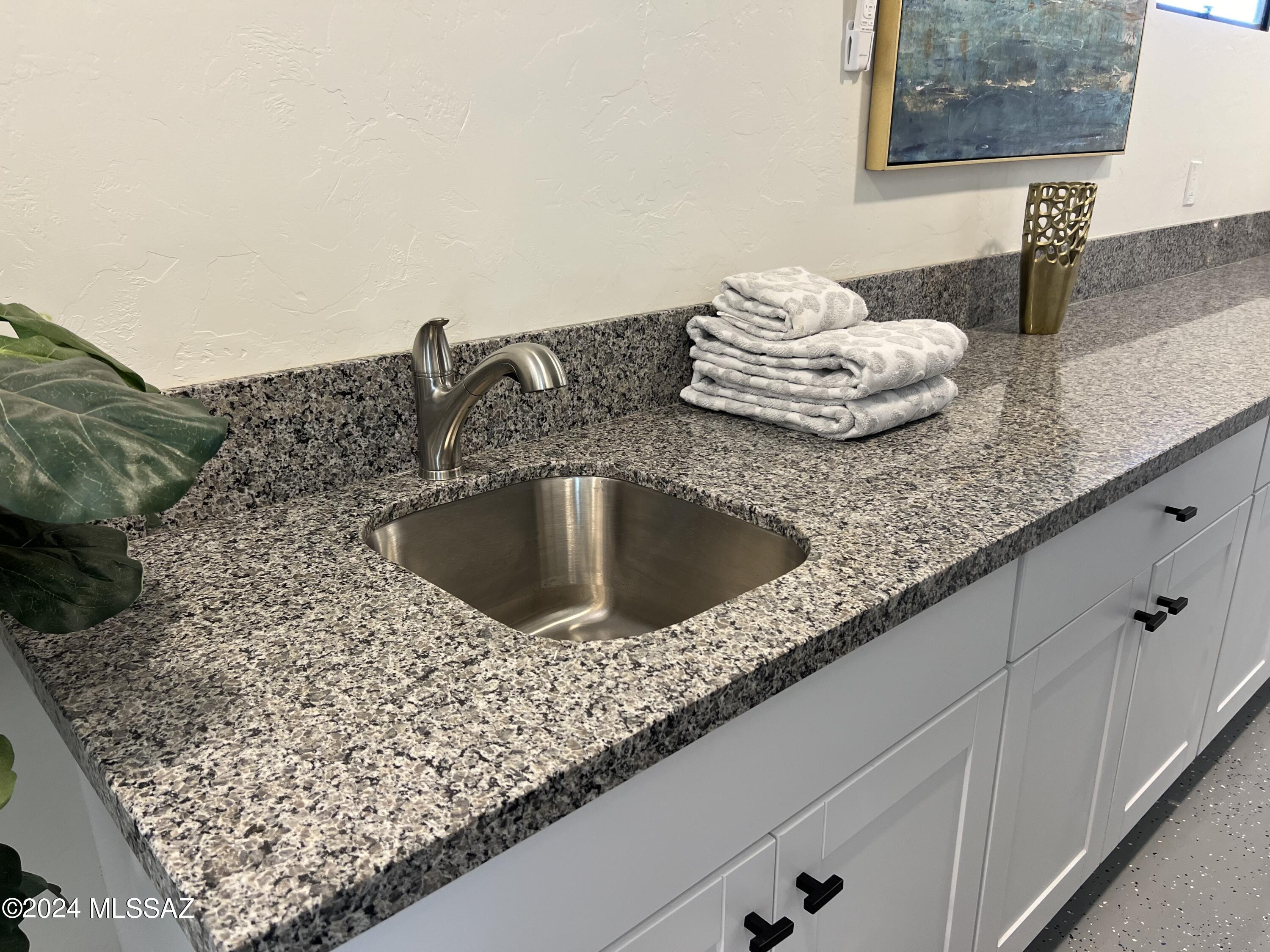 Casas Catalinas - Residential
