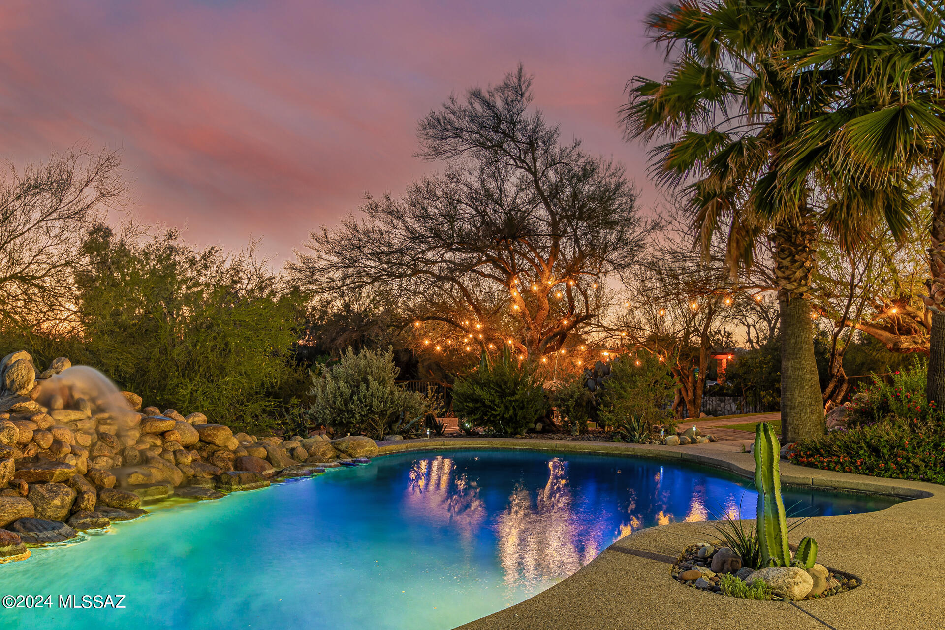Casas Catalinas - Residential