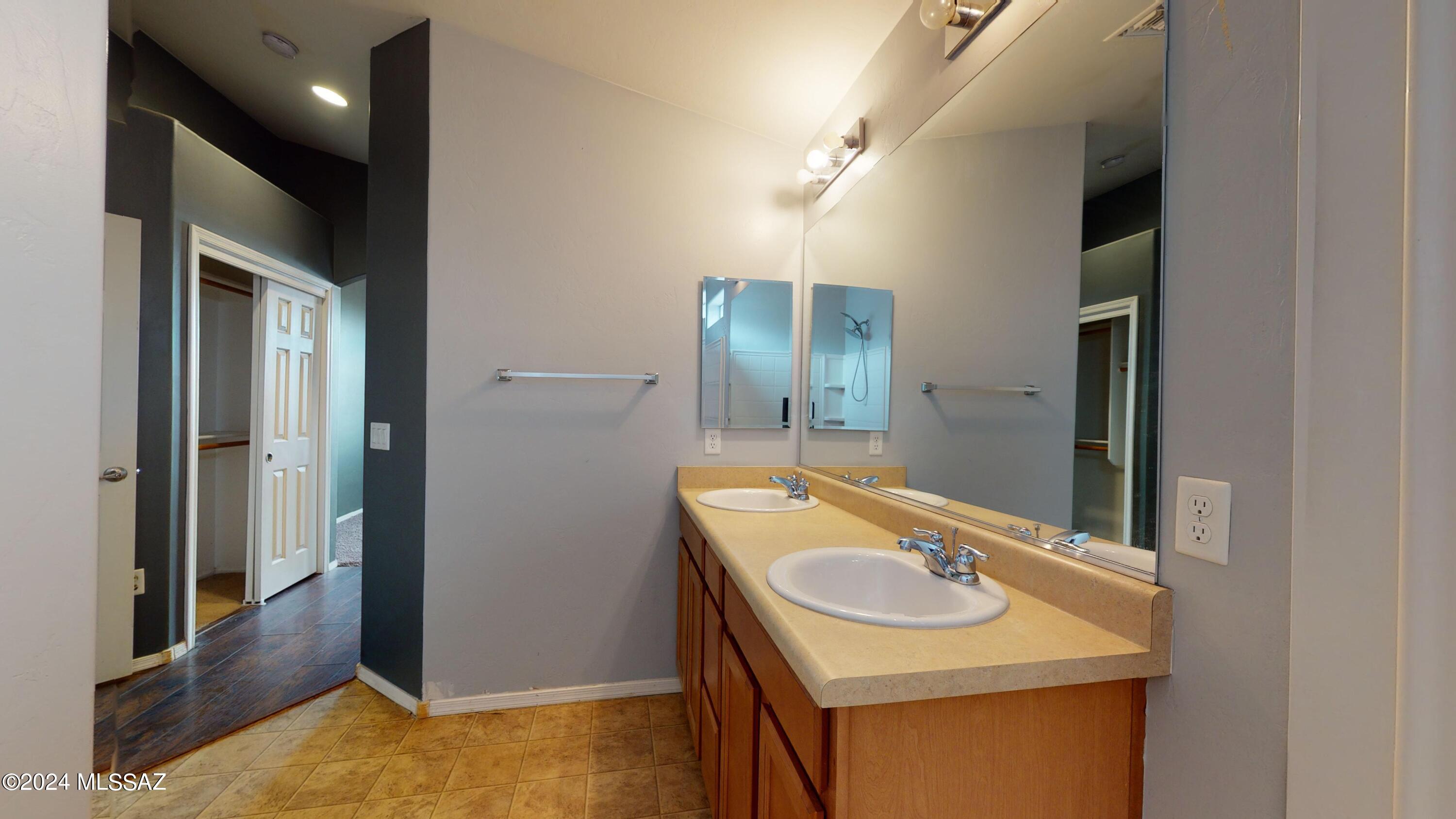 Santa Rita Ranch II (1-301) - Residential Lease