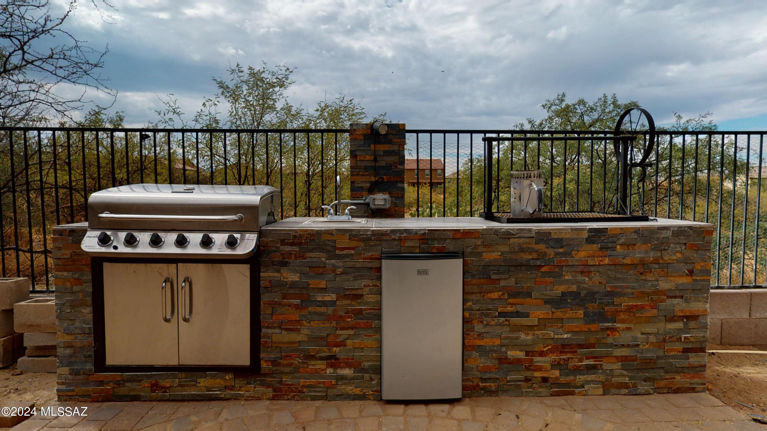 Santa Rita Ranch II (1-301) - Residential Lease